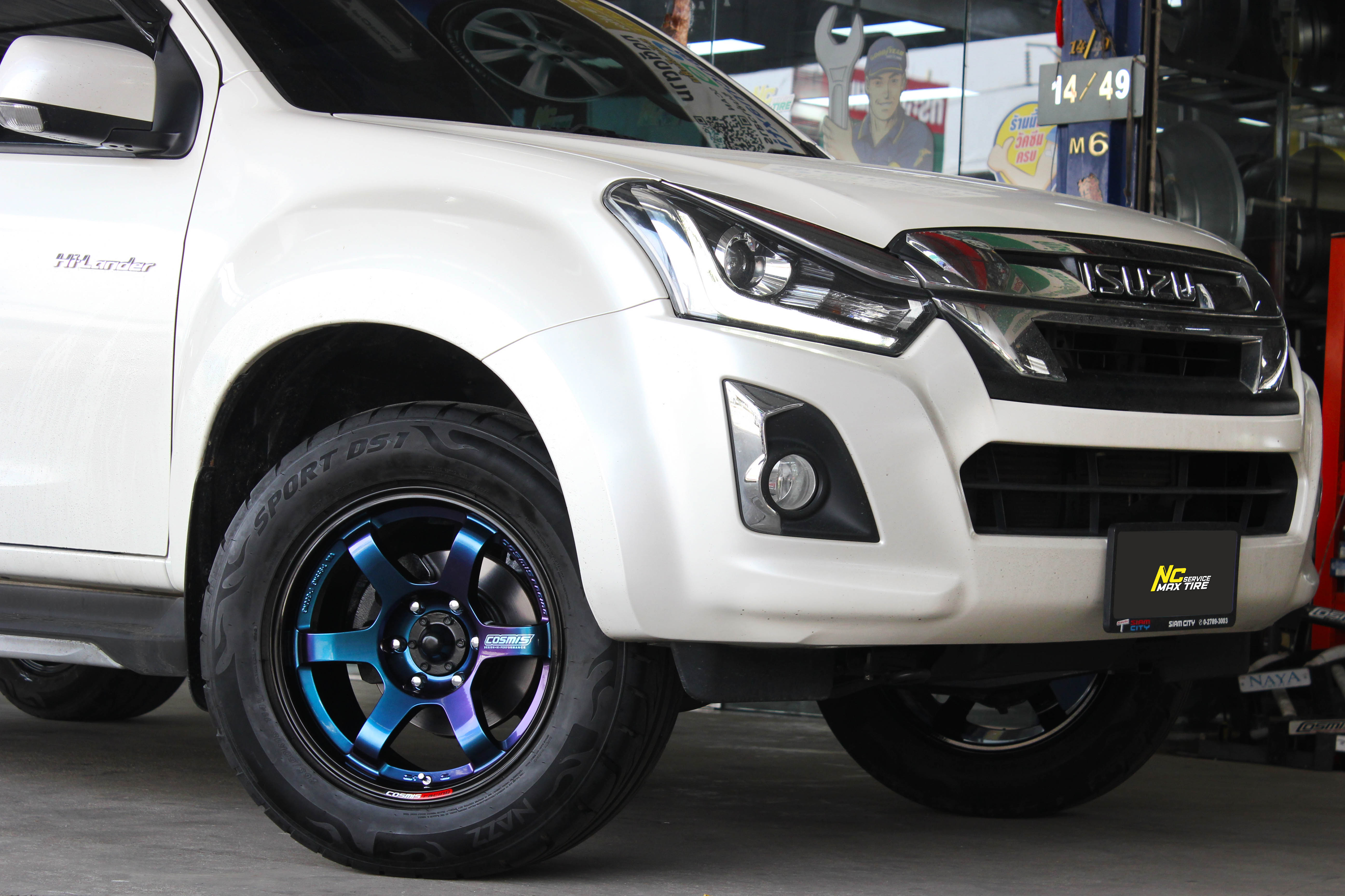 Isuzu D-max / ล้อแม็กขอบ18 / ล้อแม็กสวยๆ / ล้อแม็กรถกระบะตัวสูง / Cosmis / RG-06S / ล้อแม็กสีพิเศษ / Custom Color / Power Blue / 18x9.0 6H139.7 ET0 / ล้อแม็กสีน้ำเงินเฉดพาวเวอร์+ขอบดำเงา+เพลท / NC