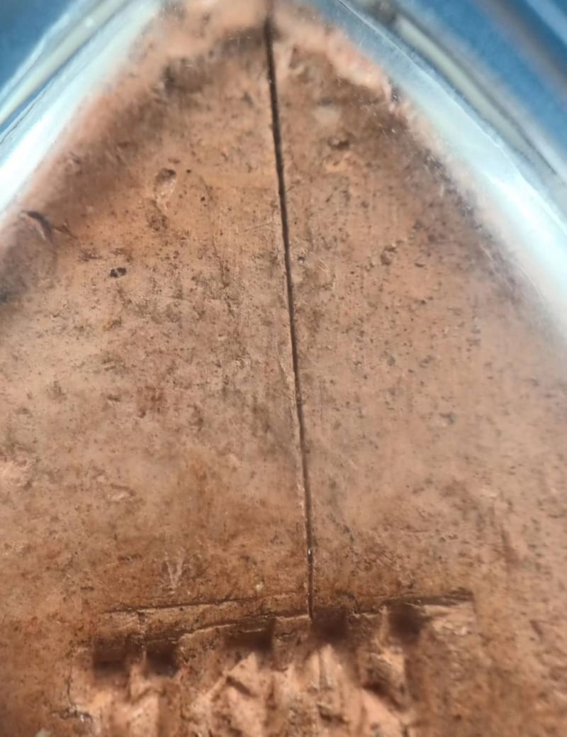 พระขุนแผนพิมพ์ซุ้มเรือนแก้ว หลวงพ่อเต๋ วัดสามง่าม รุ่น 2 ปี 2503 เนื้อดินเจ็ดป่าช้า