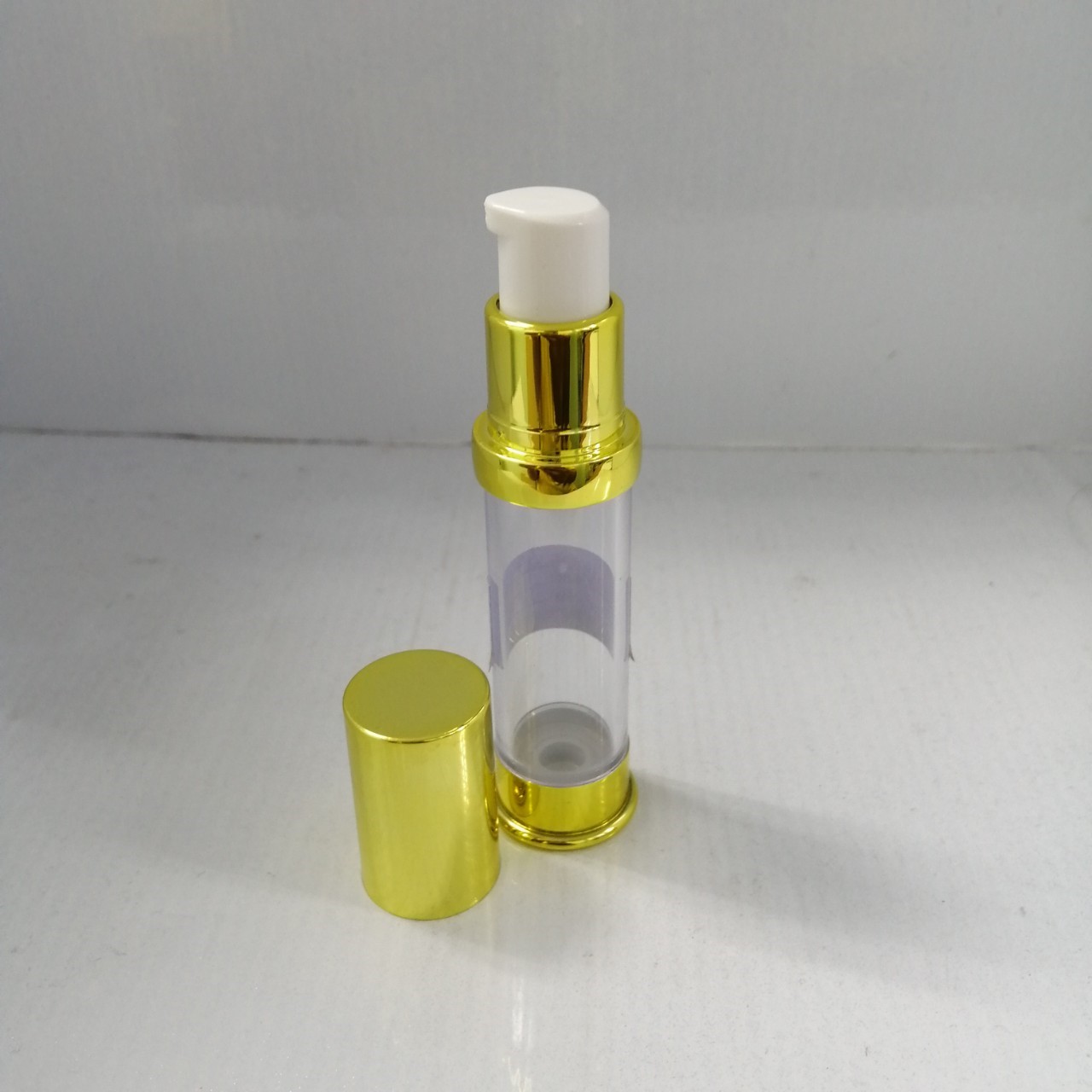 ขวดปั้มเจล ขนาด10ml รุ่นdb32 สีทอง ขวดปั้มสูญญากาศ ขวดปั้มเจล ราคาส่ง