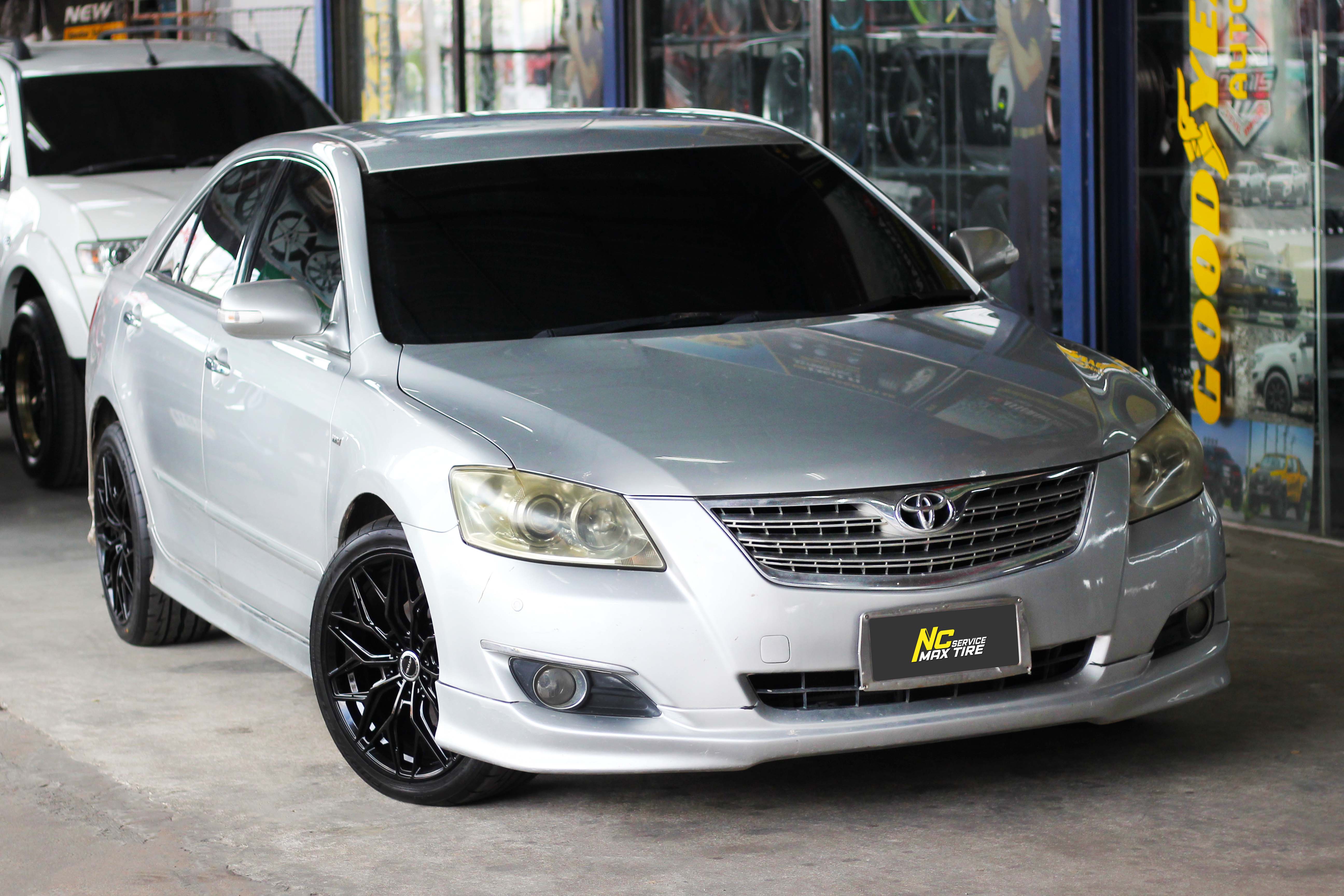 NCรีวิว.EP689 TOYOTA CAMRY NAYA WHEELS : ALPHA-8 18x8.5 5H113 ET35 ล้อแม็กสีดำเงาทั้งวง