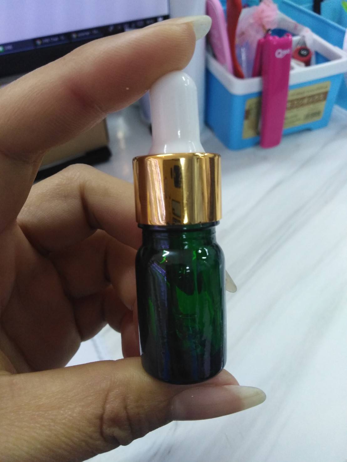 ขวดอโรม่า ขวดหัวหยดดรอปเปอร์ ขอบทองเงา เนื้อแก้ว ขนาด 5 ml