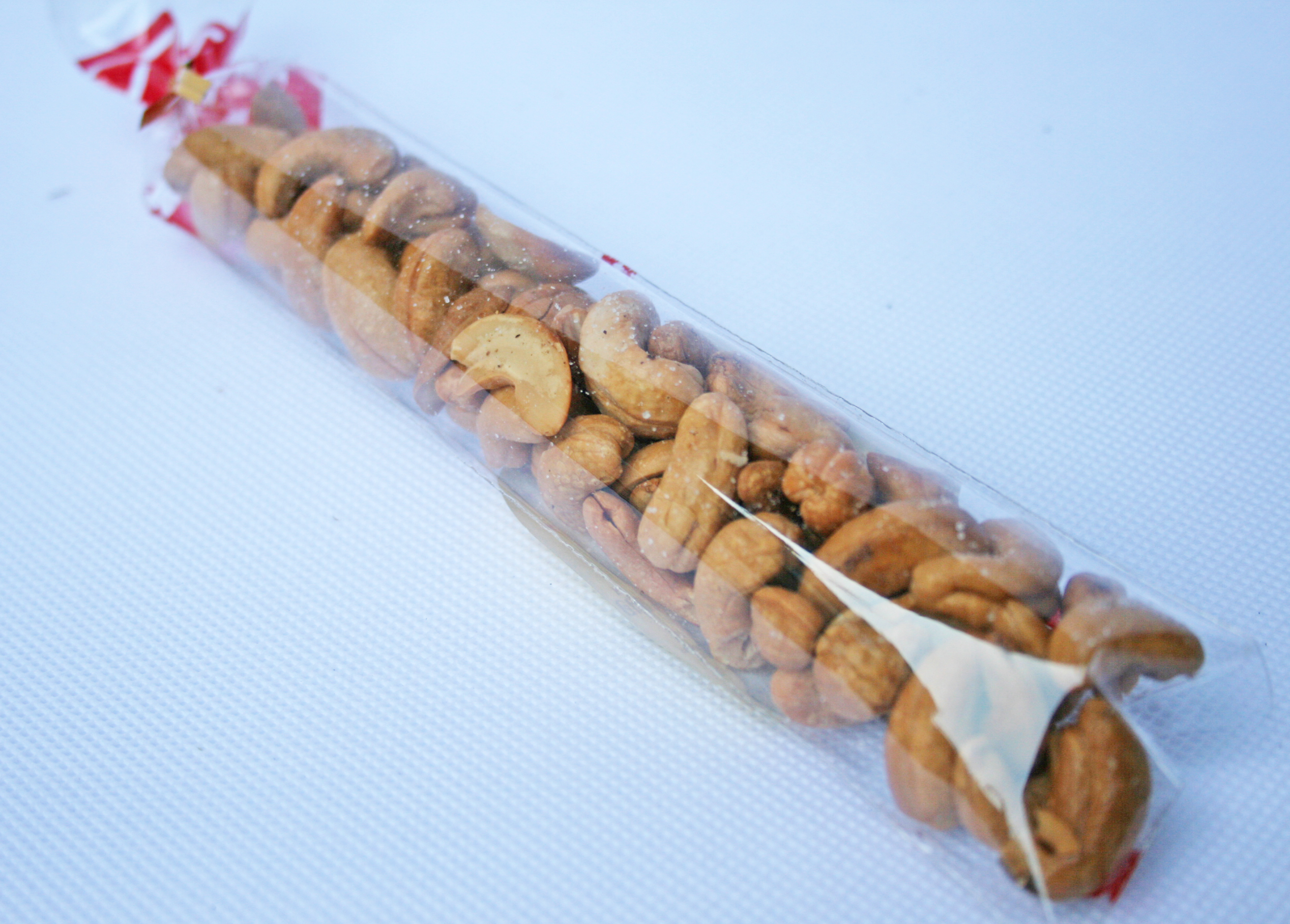 เม็ดมะม่วงหิมพานต์อบดอกเกลือ (10 ถุง)