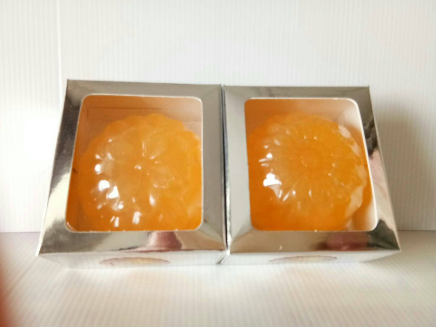 สบู่โปรตีน สูตรอ่อนโยน รักษ์ไหม NEW SILK PROTEIN SOAP
