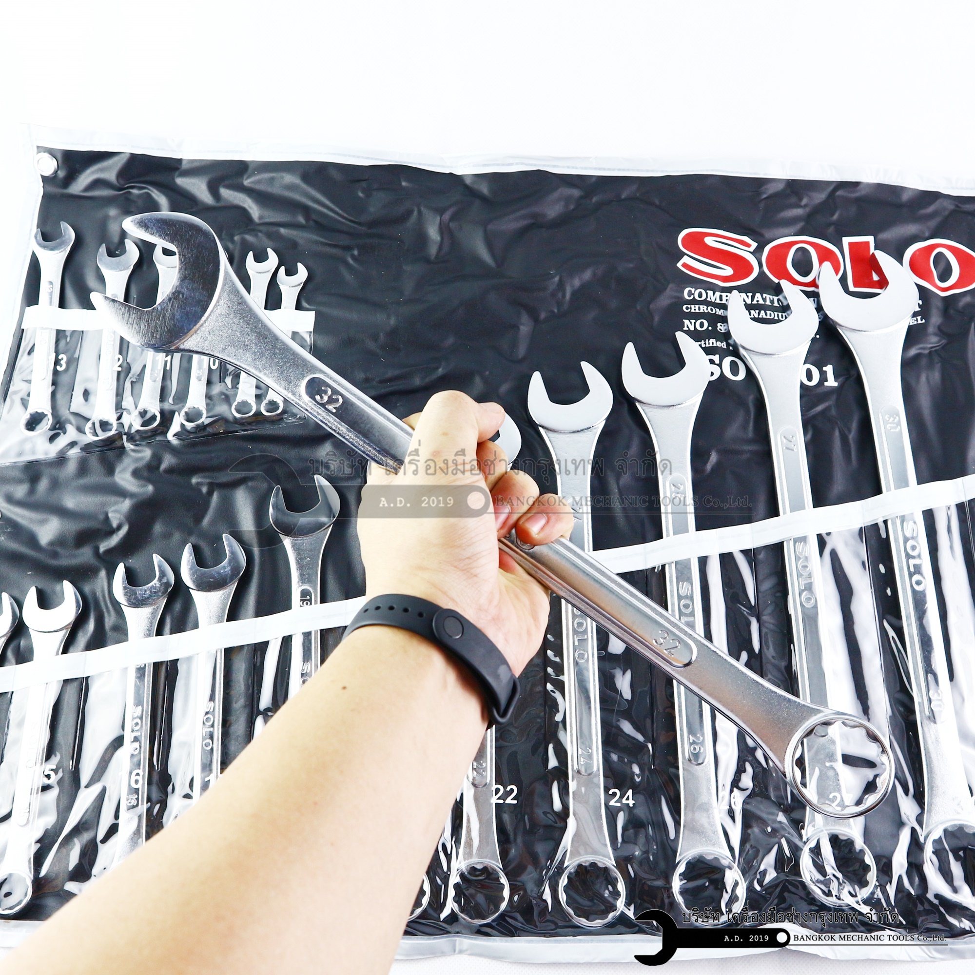 ประแจแหวนข้าง แบบชุดใหญ่ SOLO เบอร์ 8-32 รุ่น 818-8 ของแท้เเน่นอน 100%