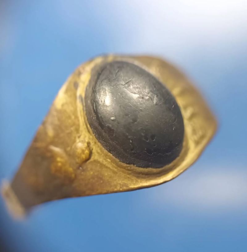 แหวนหลวงพ่ออิ่ม วัดหัวเขา พิมพ์ยืน-นางกวัก-หัวเมฆพัตร เนื้อทองผสม จังหวัดสุพรรณบุรี