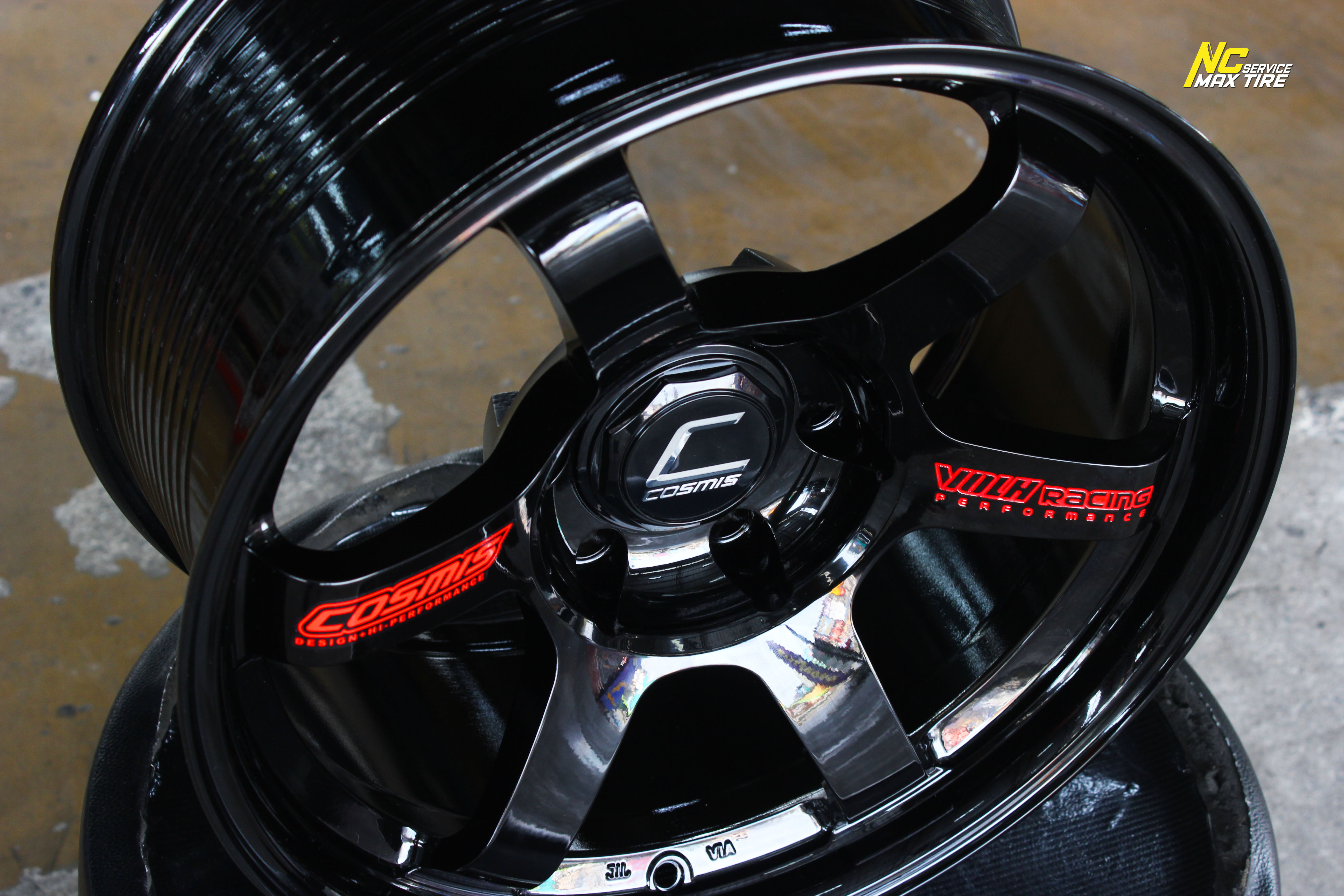 ล้อแม็กขอบ18 / Cosmis / RG-06SR / ล้อแม็กสีดำพิเศษ / DEEP BLACK / ล้อแม็กสำหรับรถกระบะ / SUV / PPV / ล้อแม็กสวยๆ / NC