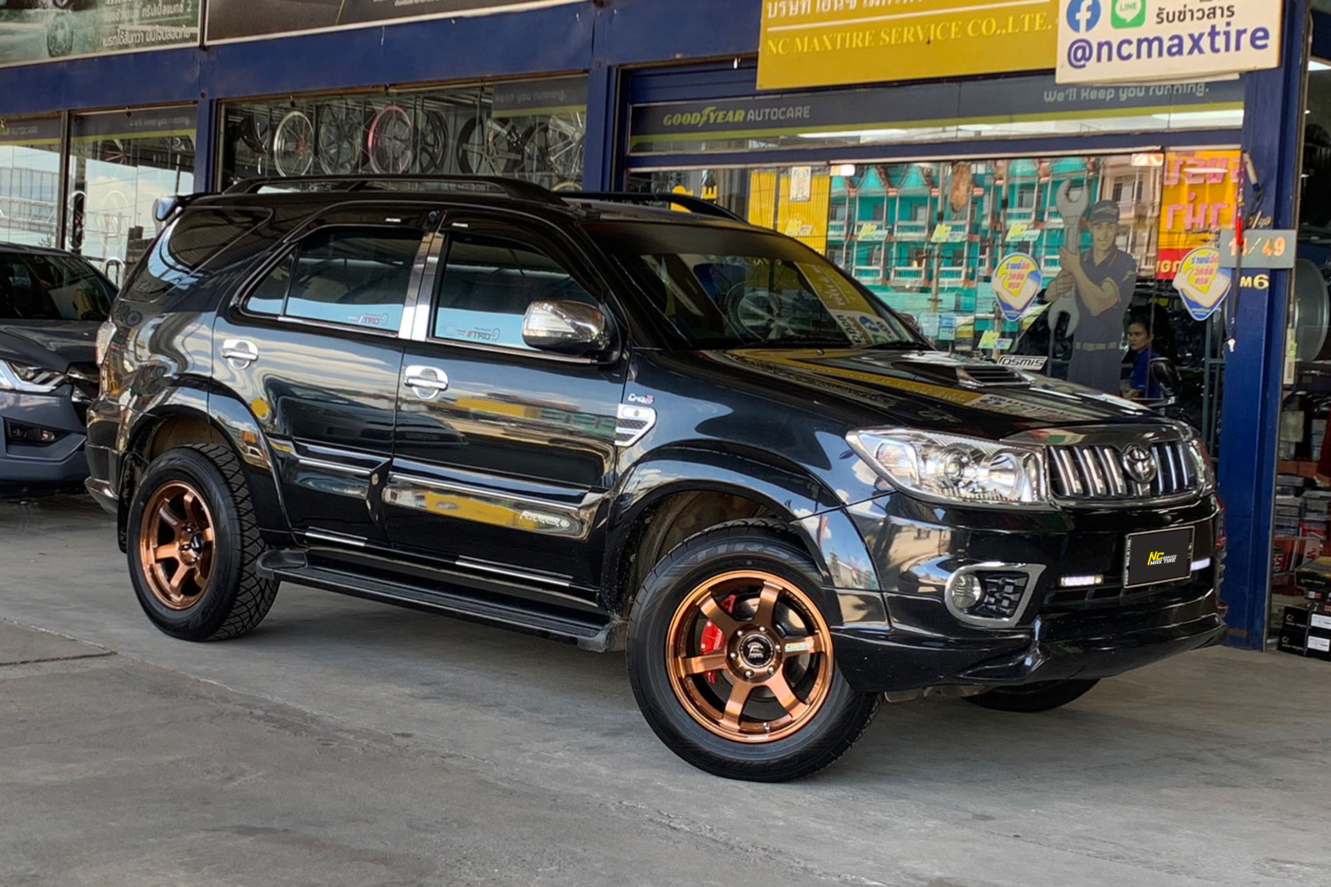 Toyota Fortuner / Cosmis / RG-06S / ล้อแม็กสีคอปเปอร์ / Custom Color / 18x9.0 6H139.7 ET0 / T1RS / 265/60R18