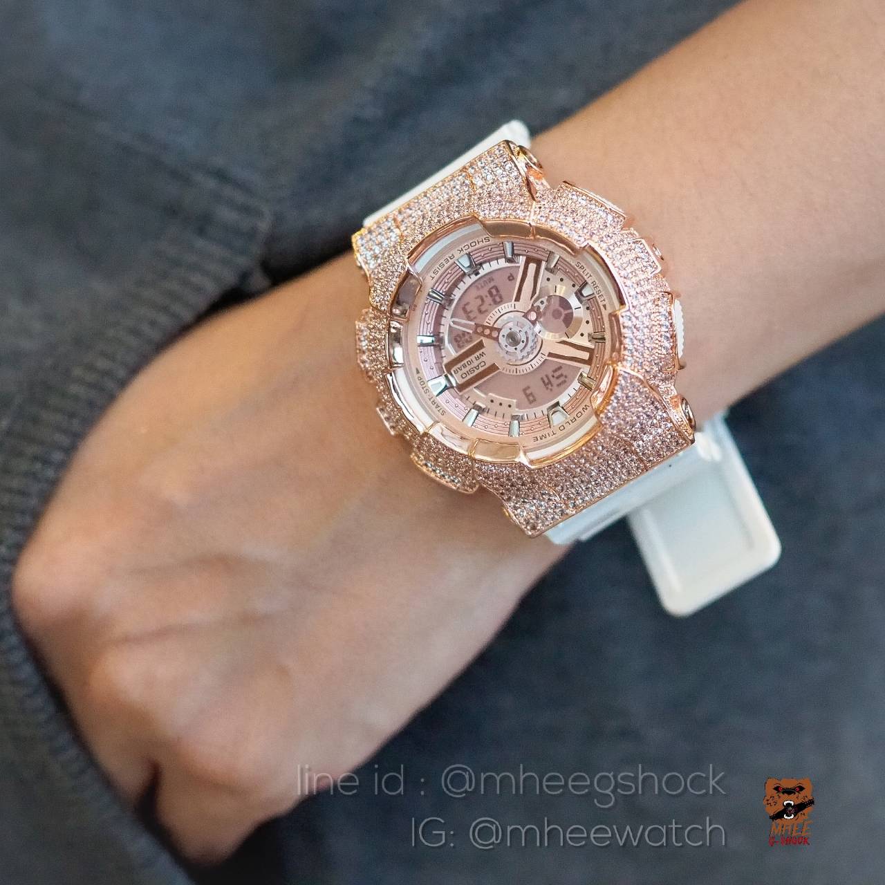 Baby-G ใส่กรอบฝังเพชรคริสตัล BlingBling