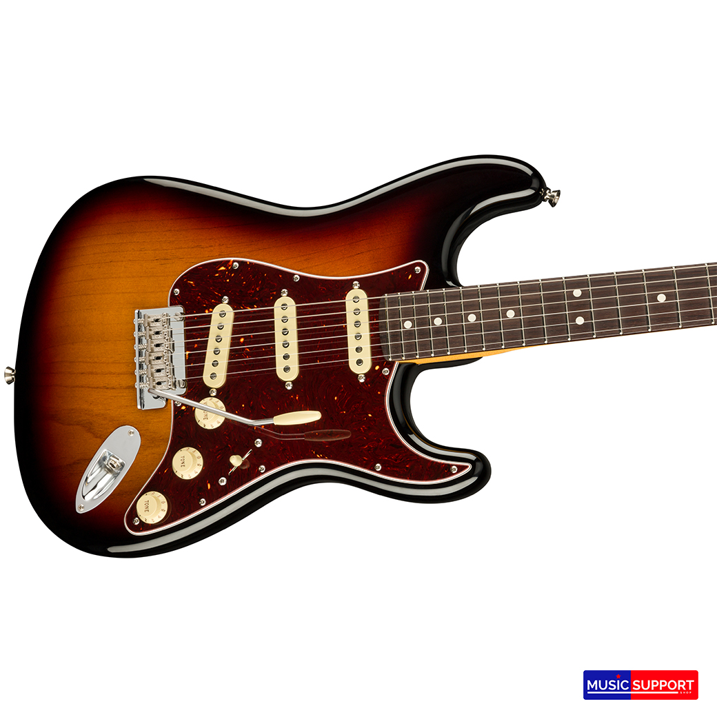 กีตาร์ไฟฟ้า Fender American Professional II Stratocaster RW