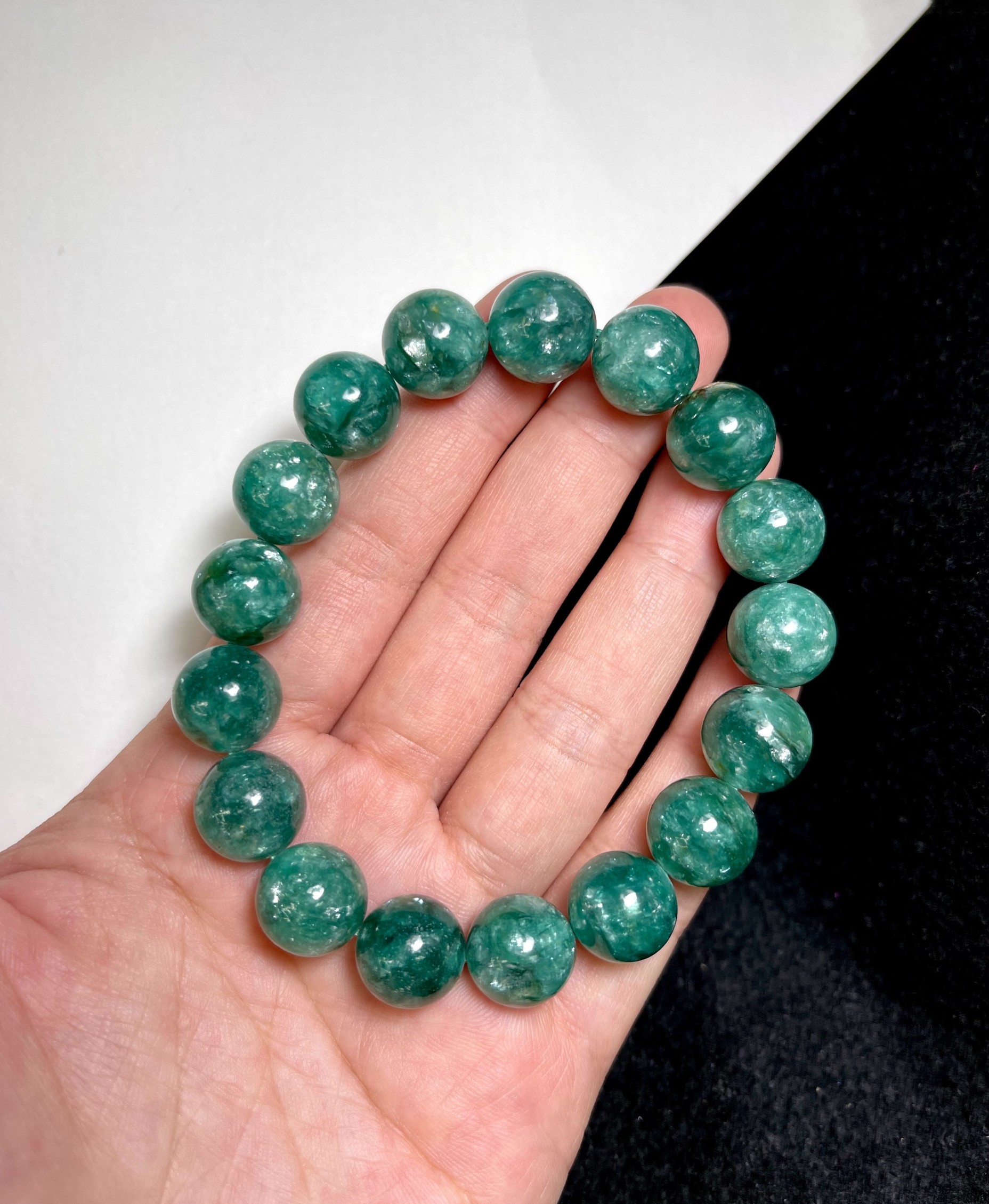 - EMERALD FUCHSITE - AAAA++ (นำเข้าจากแซมเบีย)