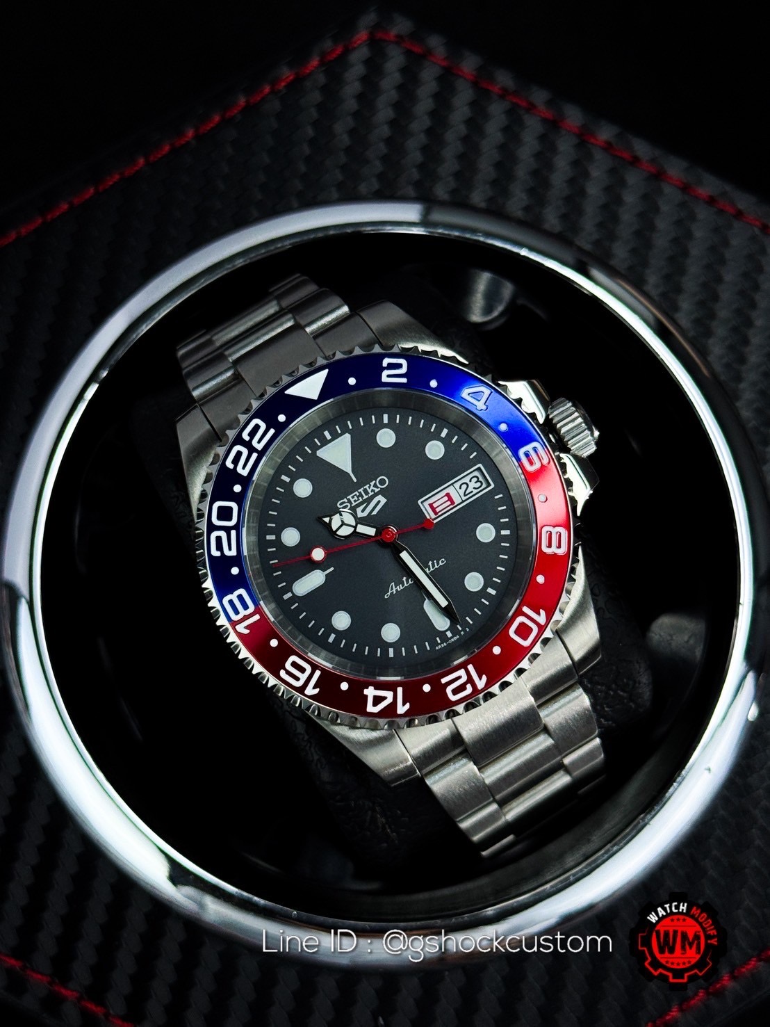 SeikoMod 5Sport Pepsi Grey Dial Oyster Strap