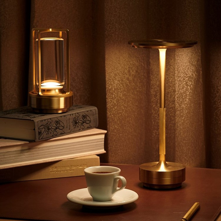 CT167A102 SOTMIA โคมไฟโต๊ะอาหาร โคมไฟ โคมไฟนอร์ดิก โคมไฟสีทอง