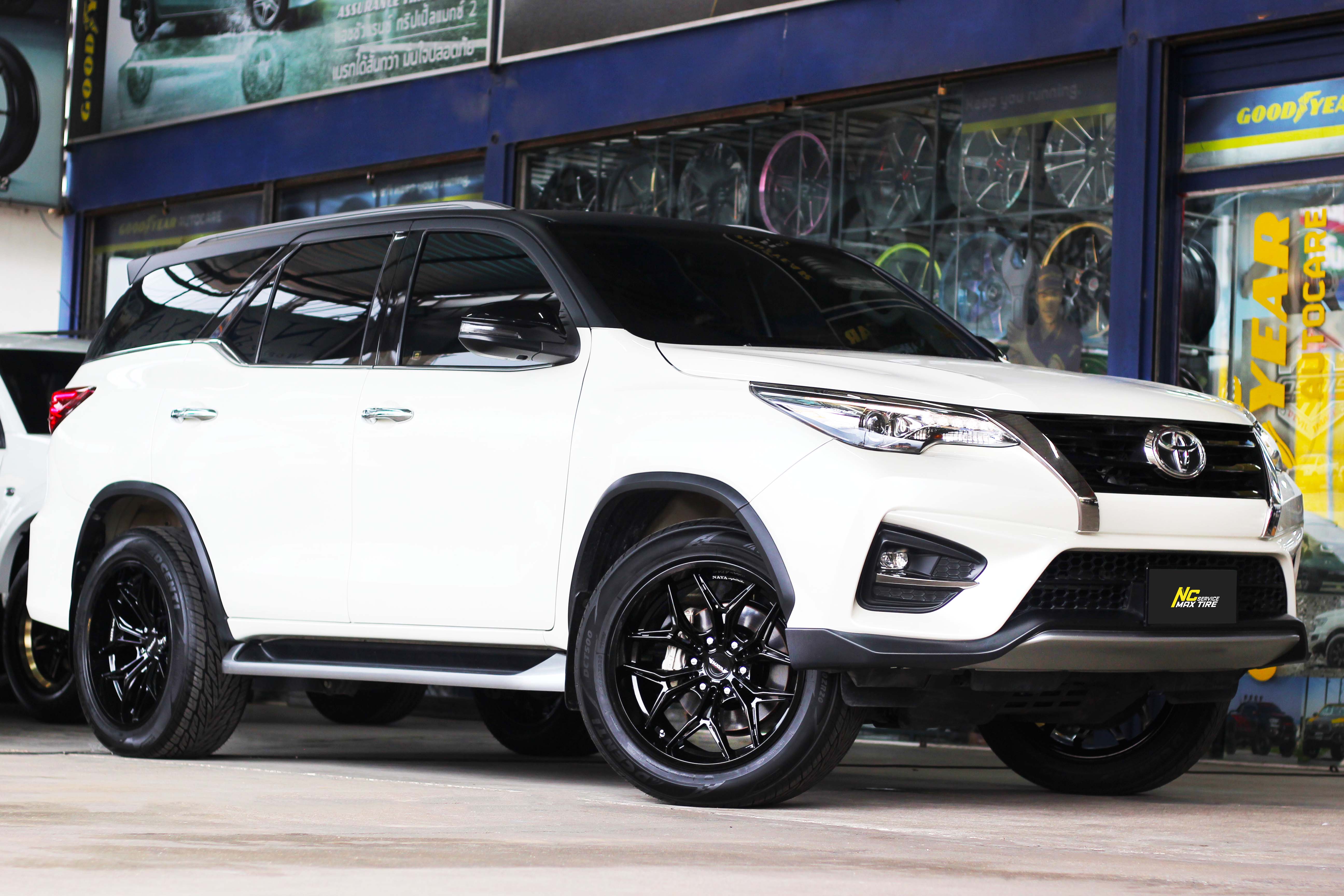 NCรีวิว.EP685 TOYOTA FORTUNER TRD NAYA Wheels : ALPHA-T63 20x9.5 6H139.7 ET0 ล้อแม็กสีดำเงาทั้งวง NCล้อแม็ก