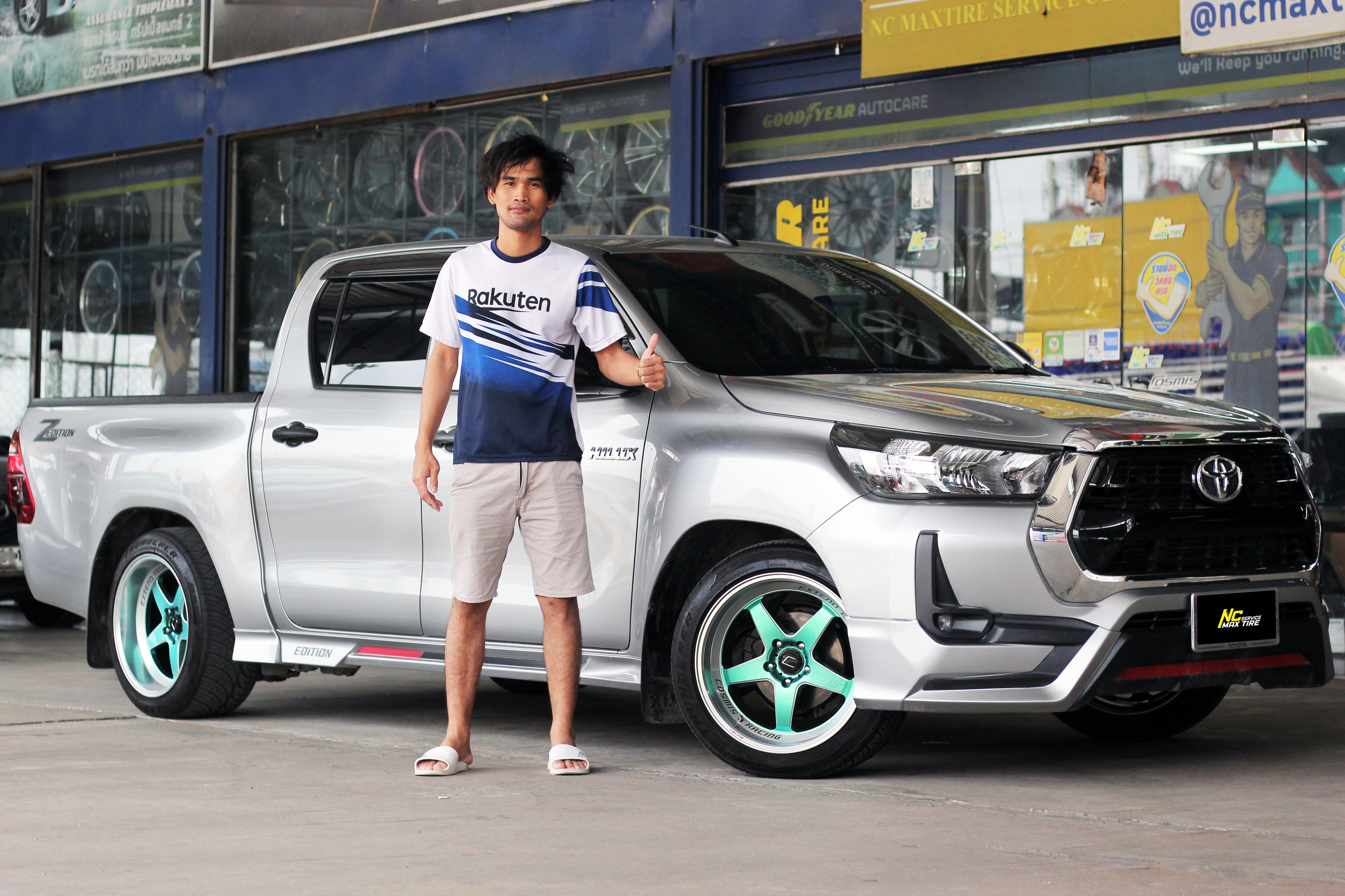 Toyota Revo / Z-Edition / ล้อแม็กขอบ18 / Cosmis / Type-G GrandTurismo / 18x9.5/10.5 6H139.7 ET12/8 / ล้อแม็กสีเขียว+ขอบเงา+CNCข้างก้าน+ตัวหนังสือ / ล้อแม็กสีพิเศษ / Custom Color / ล้อแม็กสวยๆ / NC