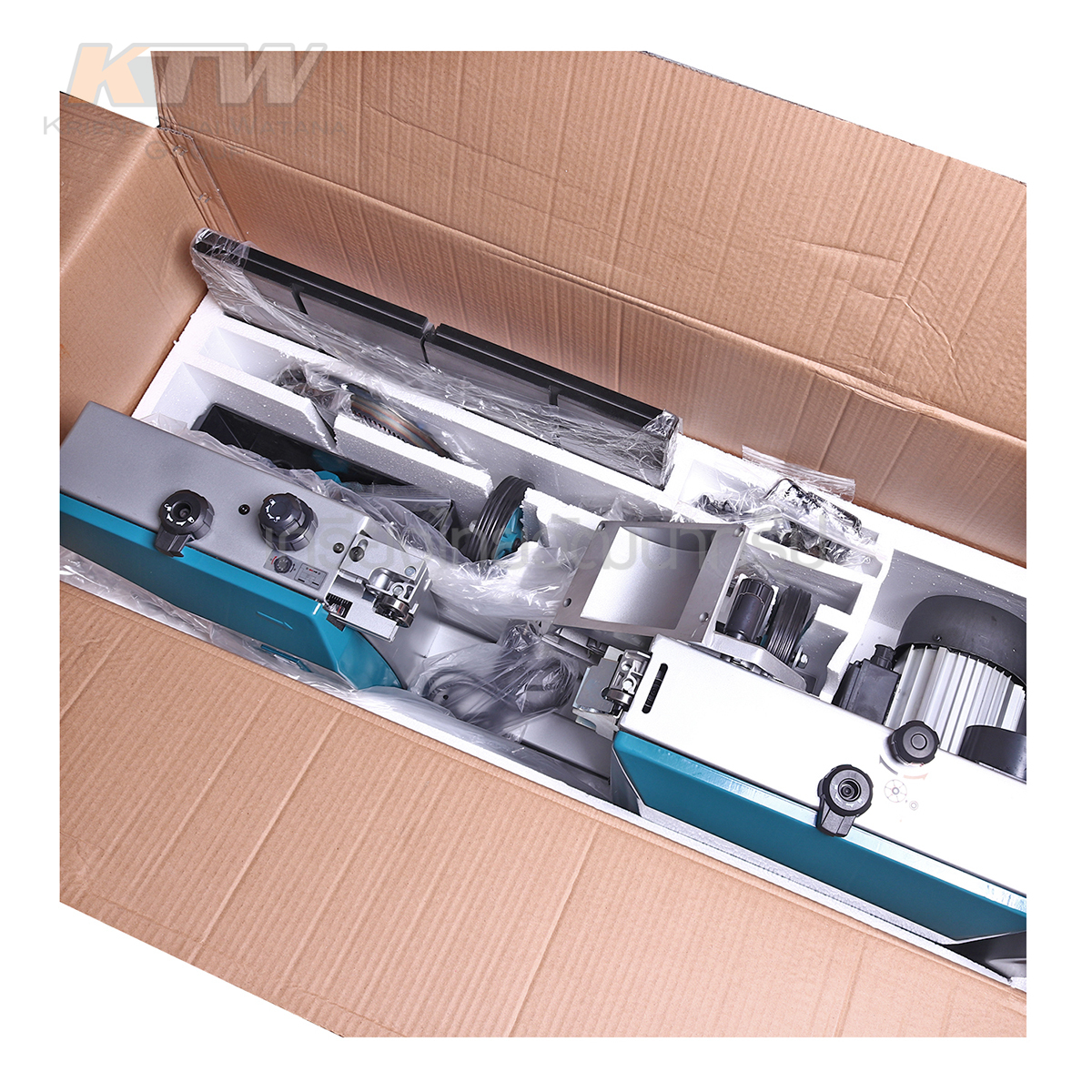 MAKITA เลื่อยสายพานขนาด 12นิ้ว 900W รุ่น LB1200F