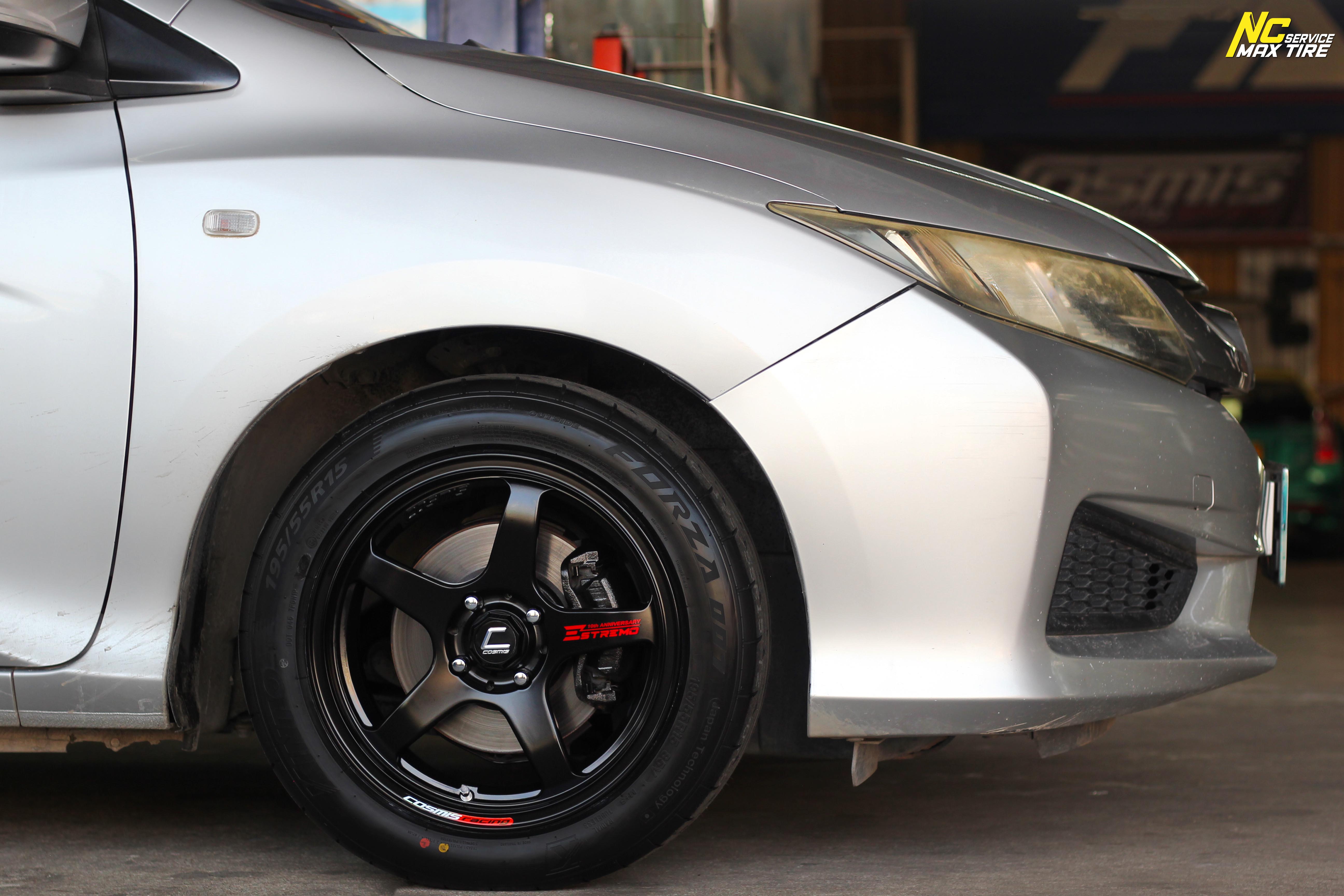 Honda City / ล้อแม็กขอบ15 / Cosmis / Estremo 10TH Anniversary / 15x7.0 4H100 ET35 / ล้อแม็กสีดำด้านทั้งวง+เพลท / ล้อแม็กสำหรับรถเก๋ง City Car , Eco Car / ล้อแม็กสวยๆ / NC