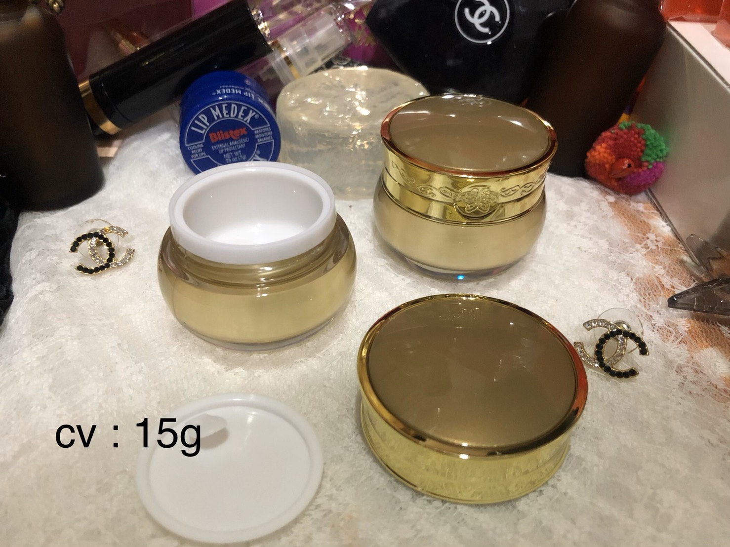 ขายส่ง ปลีก บรรจุภัณฑ์ กระปุกครีม อคิลิคเกรด A ซัลวาซู 15 กรัม สวยทรงคุณค่า