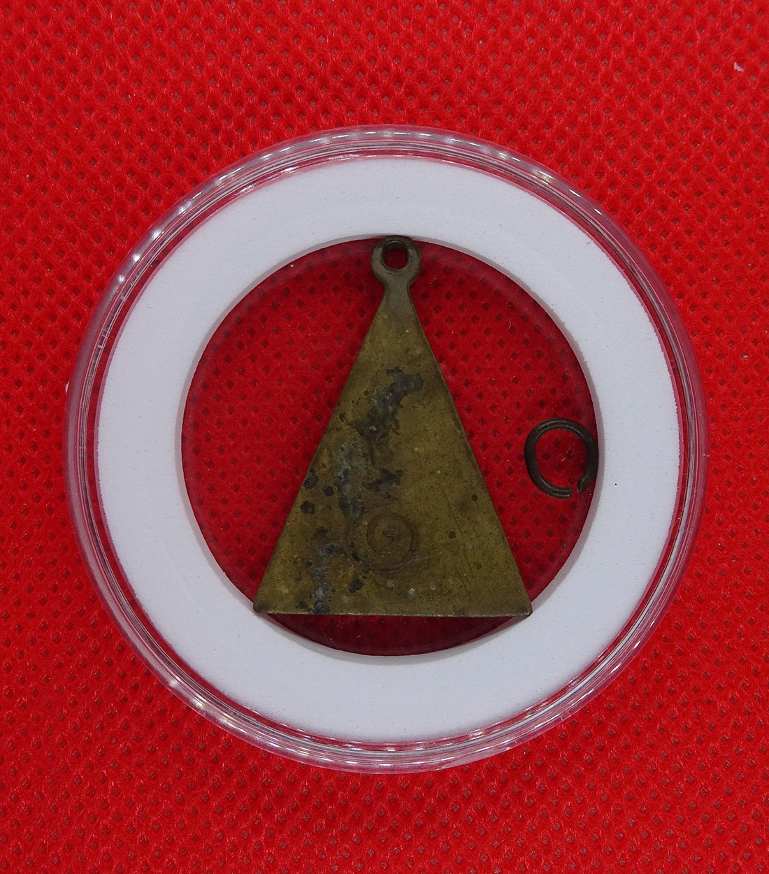 เหรียญหลวงพ่อสุโขทัยไตรมิตร วัดไตรมิตร รุ่นแรก