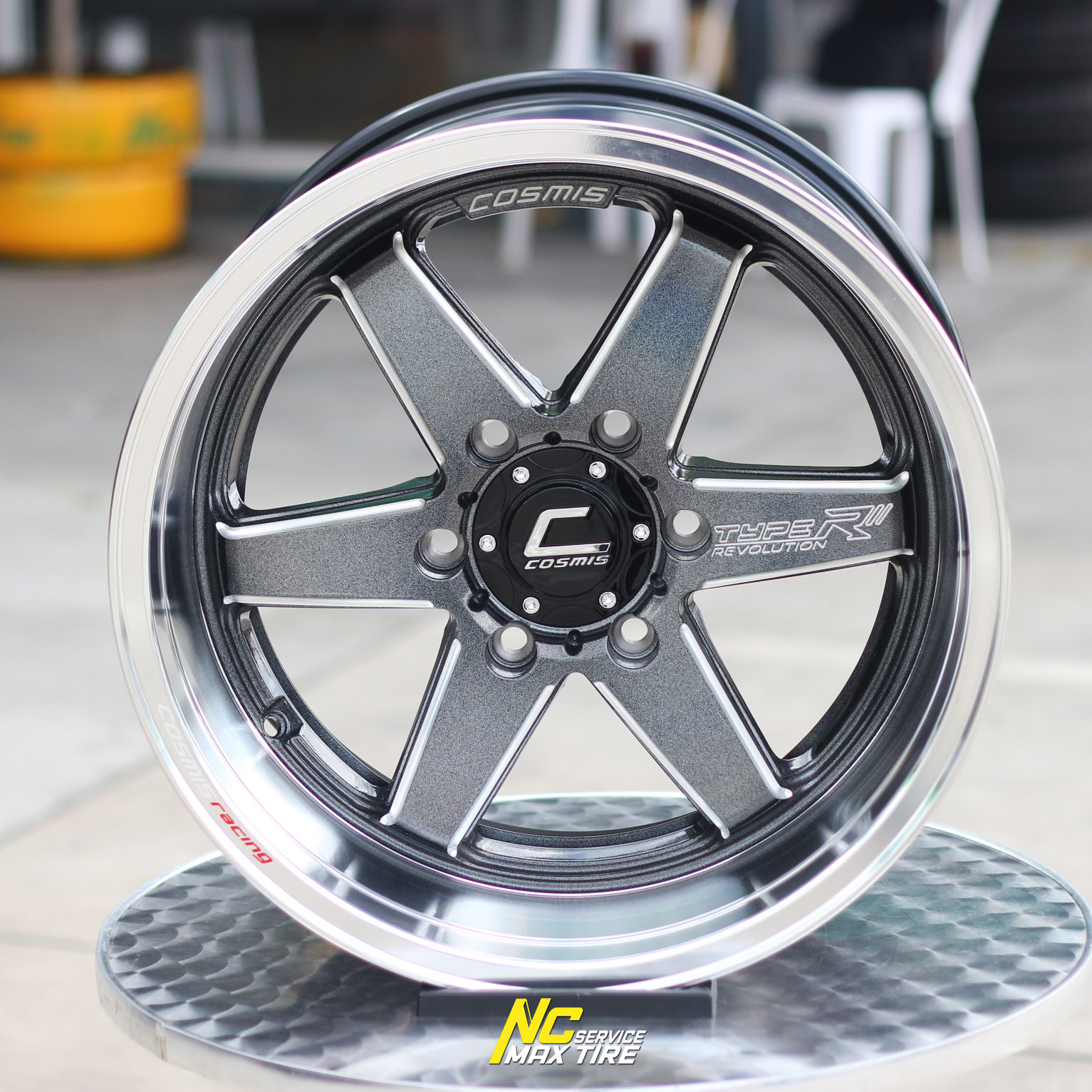 ล้อแม็กขอบ18 / Cosmis Type-R Revolution / สำหรับกระบะ / 18x9.5/10.5 6H139.7 ET25/30 / สี Power Silver Galaxy