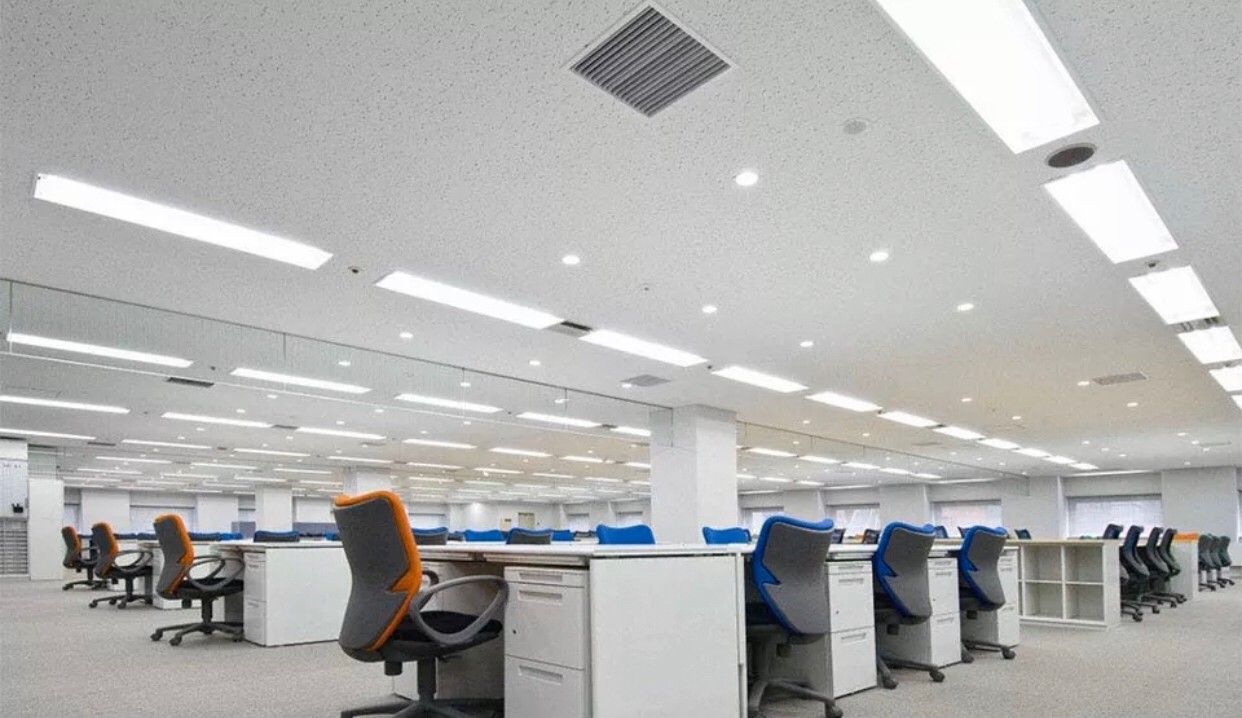 TH-LED T8 PC 9W DAYLIGHT G13 TH-หลอดแอลอีดี T8 PC 9วัตต์ เดย์ไลท์ ขั้ว G13