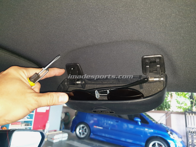 กล่องใส่แว่นตา Sport (Build IN)