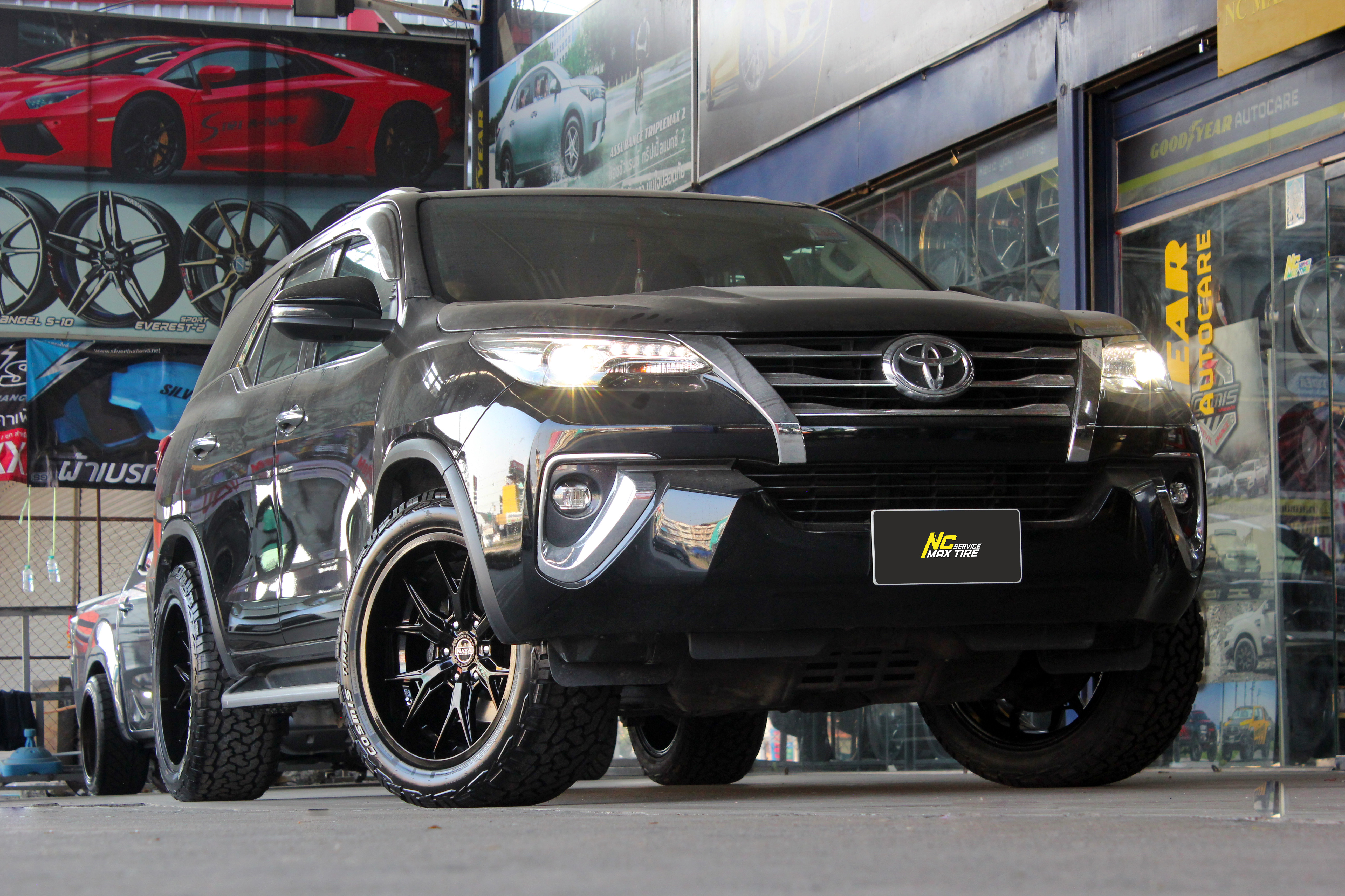 Toyota Fortuner / ล้อแม็กขอบ20 / NAYA / Alpha-T6 / ล้อแม็กสีดำเงาทั้งวง / Raptor AT / 265/50R20 / NCmaxtireService