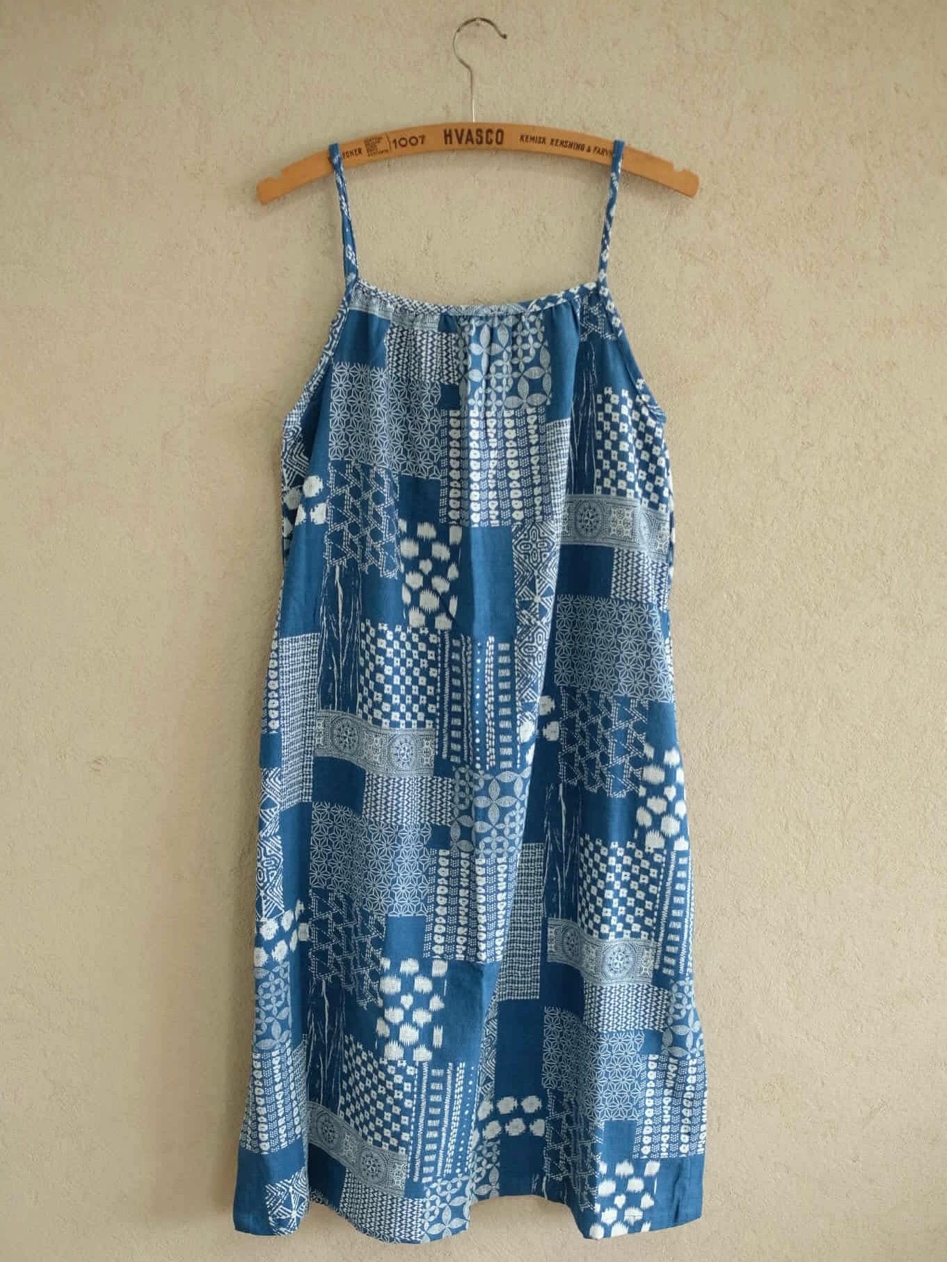 เดรสสายเดี่ยว(spaghtti dress) ผ้าฝ้ายเยื่อไผ่