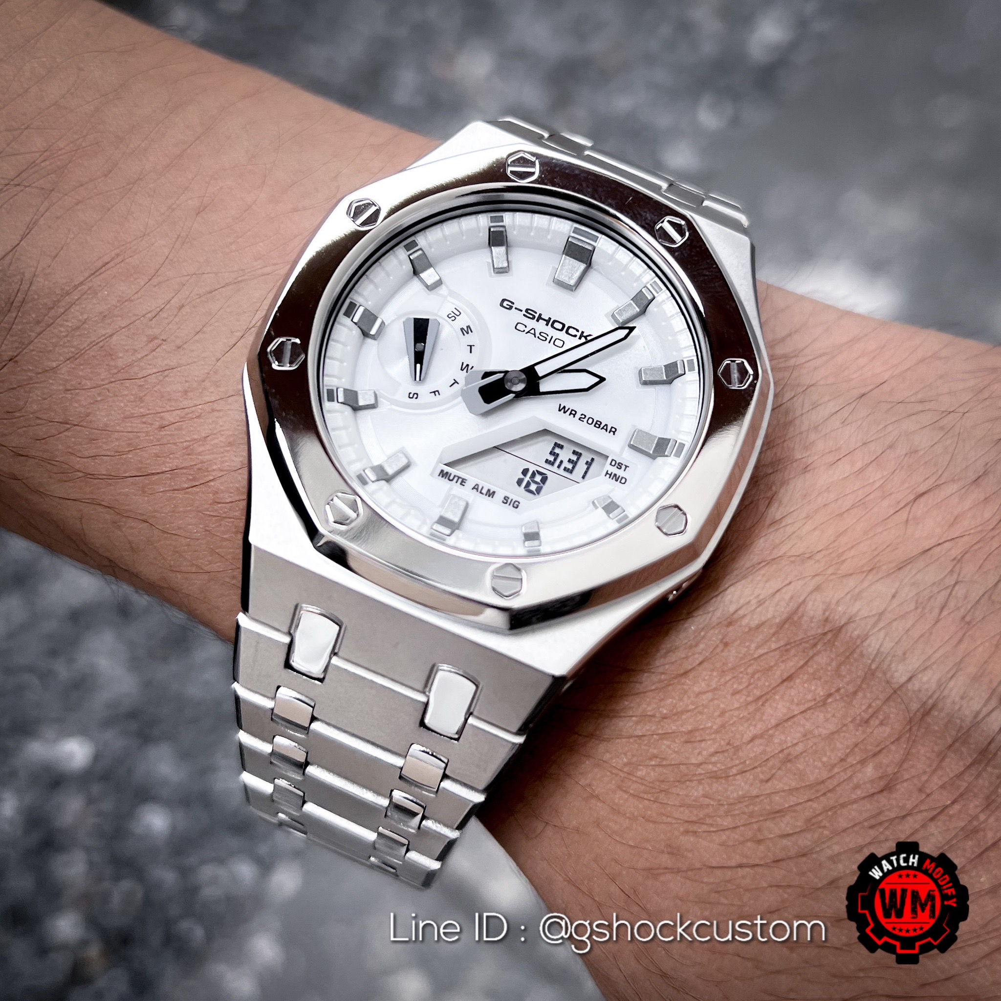 G-Shock Casioak White Panthom with Silver Sandblasting Strap
