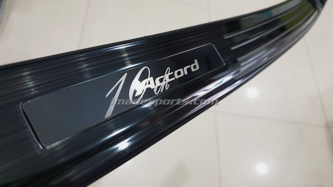 กาบฝาท้ายกันชน ด้านนอก Accord G10
