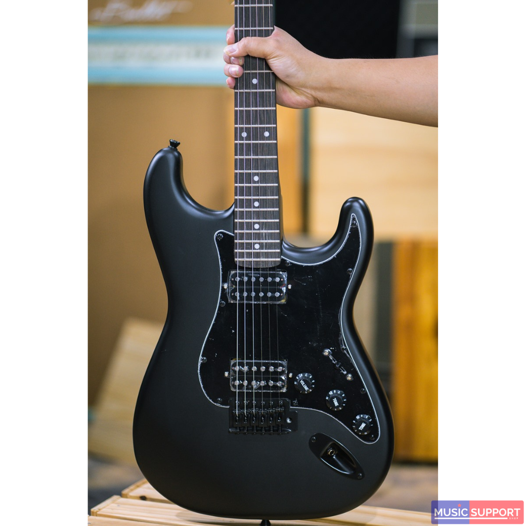 กีตาร์ไฟฟ้า Kazuki Electric Guitar Newcomer ST