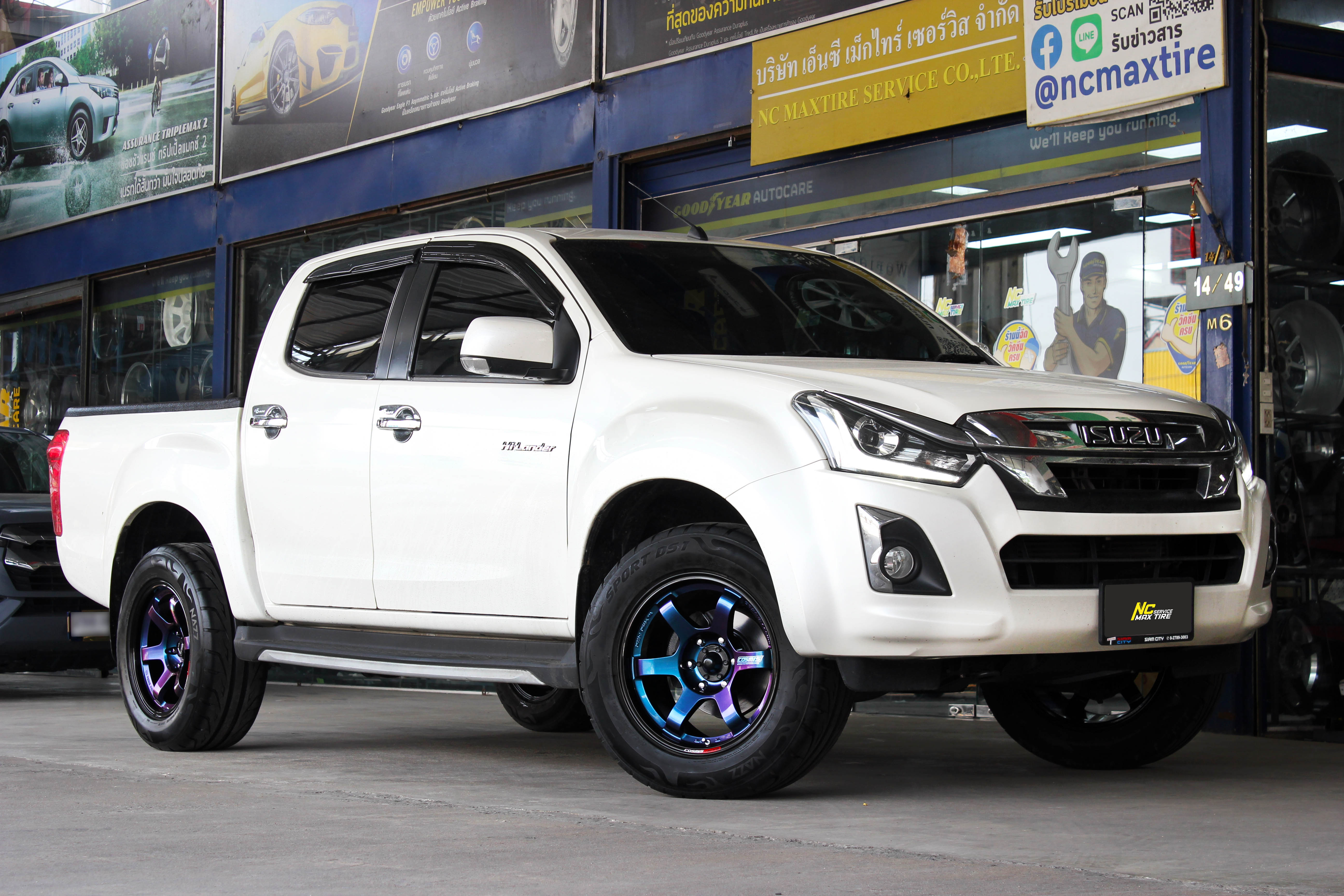 Isuzu D-max / ล้อแม็กขอบ18 / ล้อแม็กสวยๆ / ล้อแม็กรถกระบะตัวสูง / Cosmis / RG-06S / ล้อแม็กสีพิเศษ / Custom Color / Power Blue / 18x9.0 6H139.7 ET0 / ล้อแม็กสีน้ำเงินเฉดพาวเวอร์+ขอบดำเงา+เพลท / NC