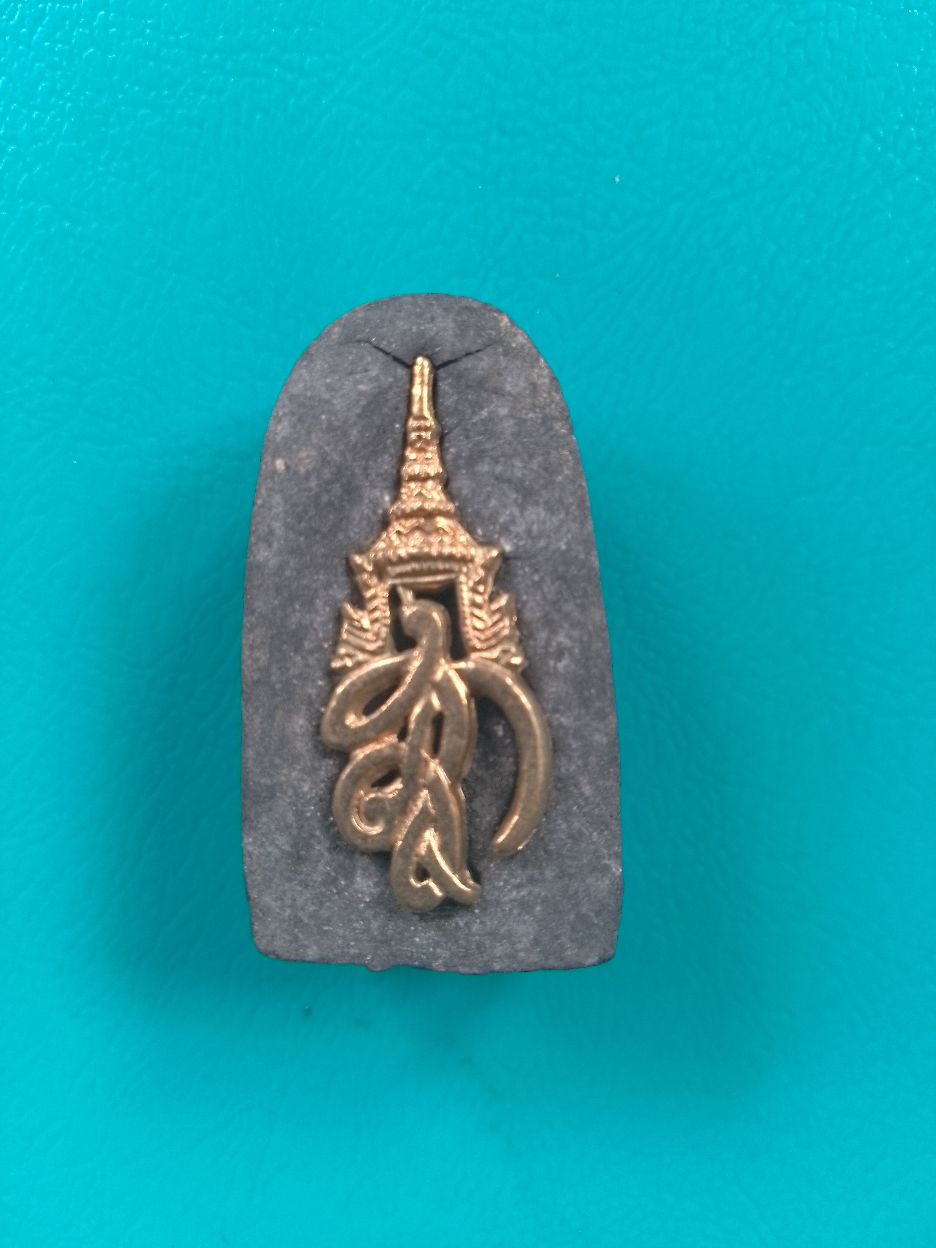 หลวงปู่ทวดวัดห้วยมงคลหลังสก. พิมพ์พระรอด