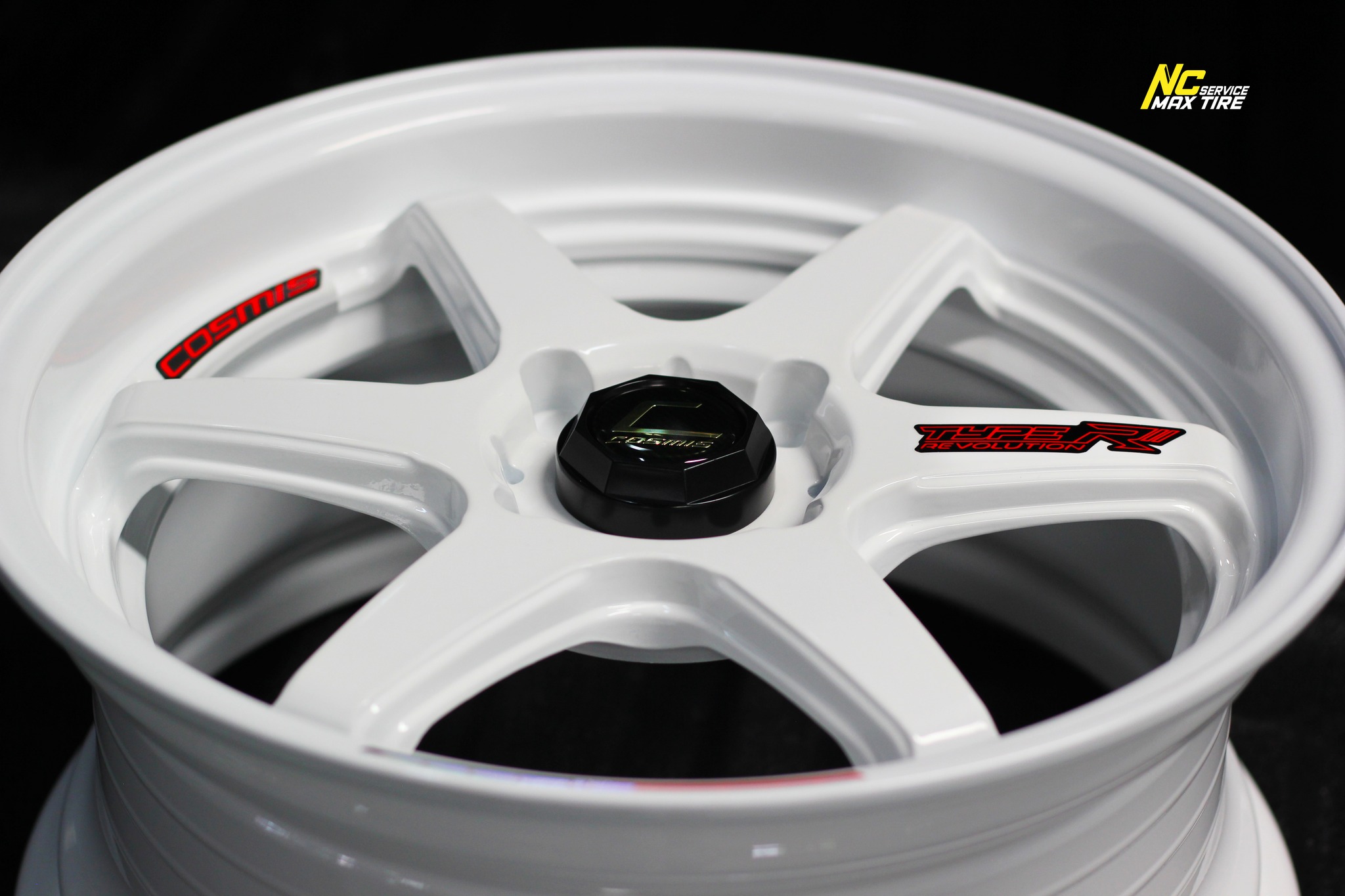 ล้อแม็กขอบ15 / Cosmis / Type-R Revolution / 15x7.0 4H100 ET35 / ล้อแม็กสีขาวทั้งวง+เพลท / ล้อแม็กสี Custom Color / ล้อแม็กสำหรับรถเก๋ง / ล้อแม็กสวยๆ / NC