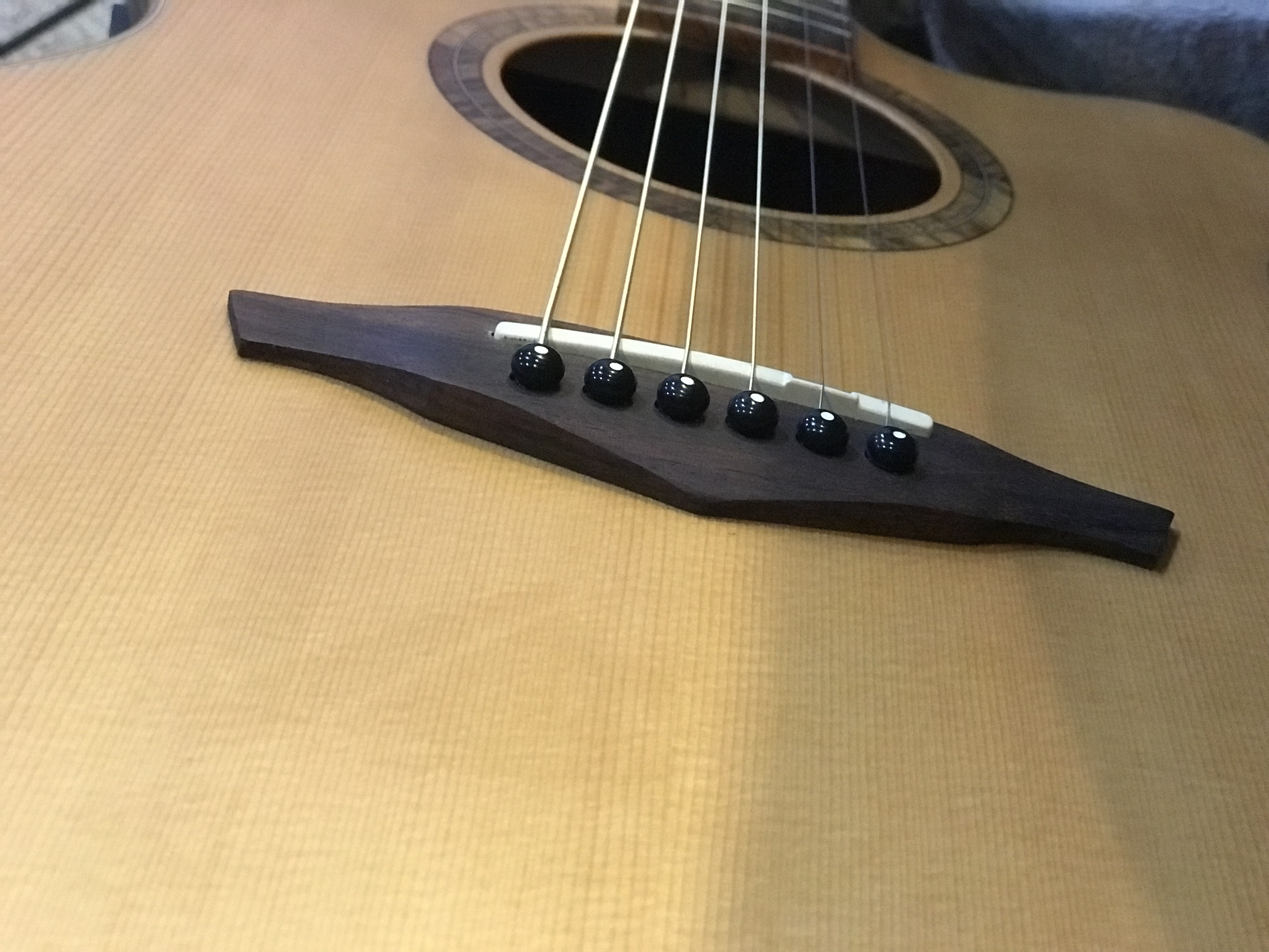 Veelah V3-OMCE กีตาร์โปร่งไฟฟ้า