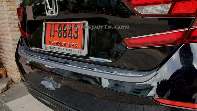 กาบฝาท้ายกันชน ด้านนอก Accord G10