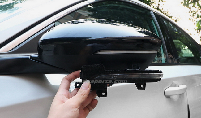 ชุดไฟเลี้ยวแบบ Sequential Light Accord G10 (ไฟเลี้ยววิ่ง) สำเนา