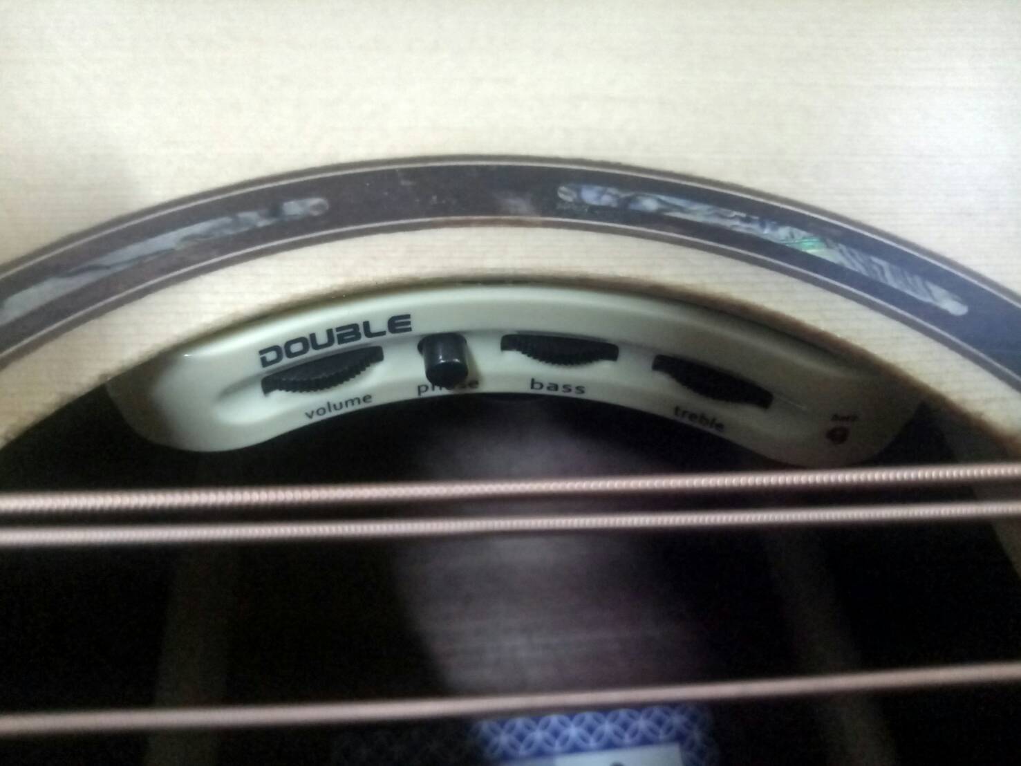 กีต้าร์โปร่งไฟฟ้า Kazuki 41OME