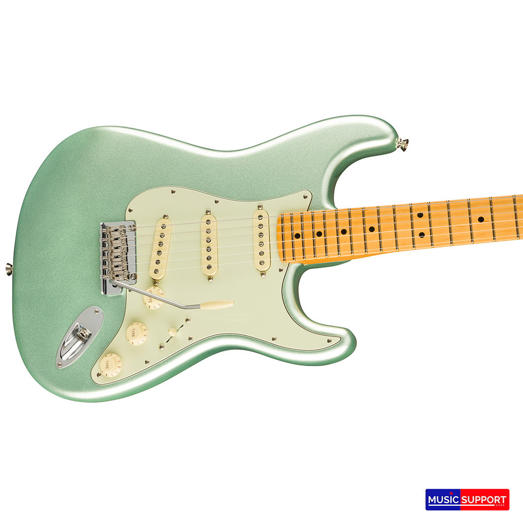 กีตาร์ไฟฟ้า Fender American Professional II Stratocaster MN