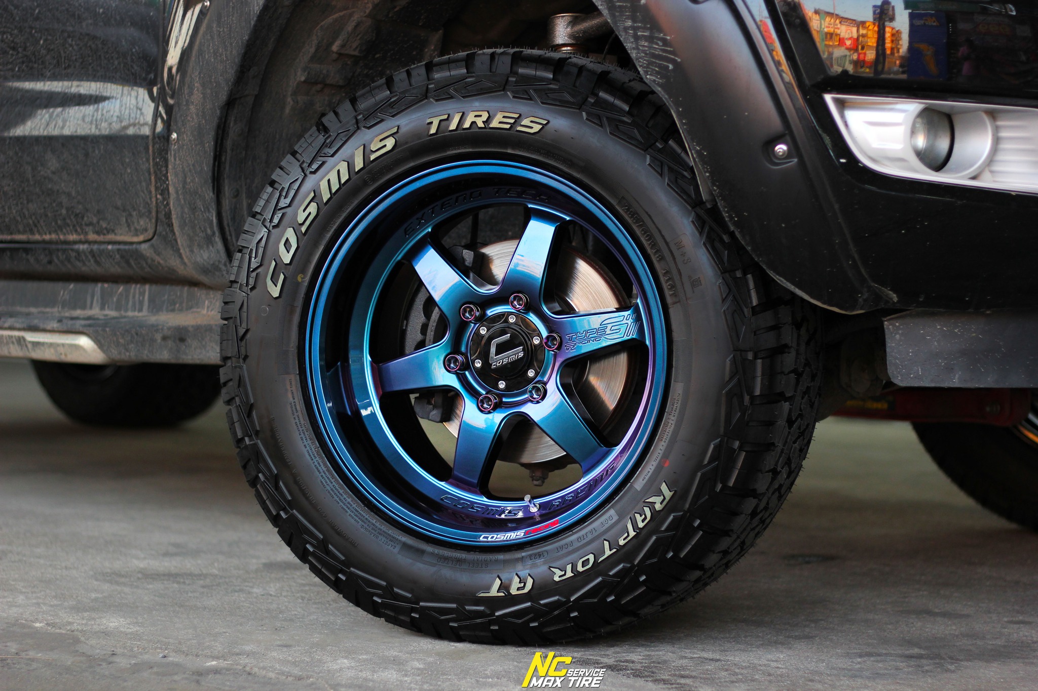 FORD RANGER / Cosmis / Type-G Racing / ล้อแม็กรถกระบะ / 18x10.5 6H139.7 ET25 / ล้อแม็กสีน้ำเงินเฉดพาวเวอร์+CNCตัวหนังสือ / Custom Color / Cosmis Raptor AT / 285/60R18 / NC