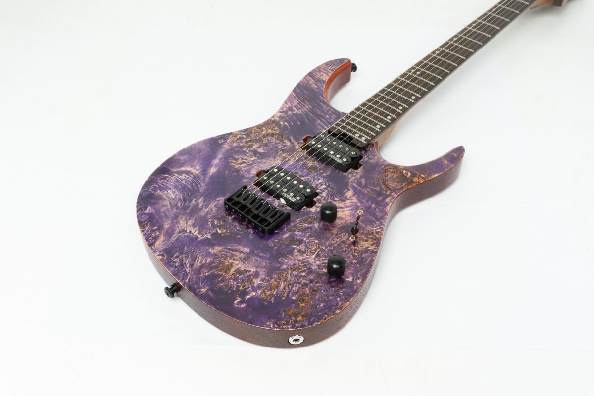 กีต้าร์ไฟฟ้า Kazuki Dragon Series สี Purple