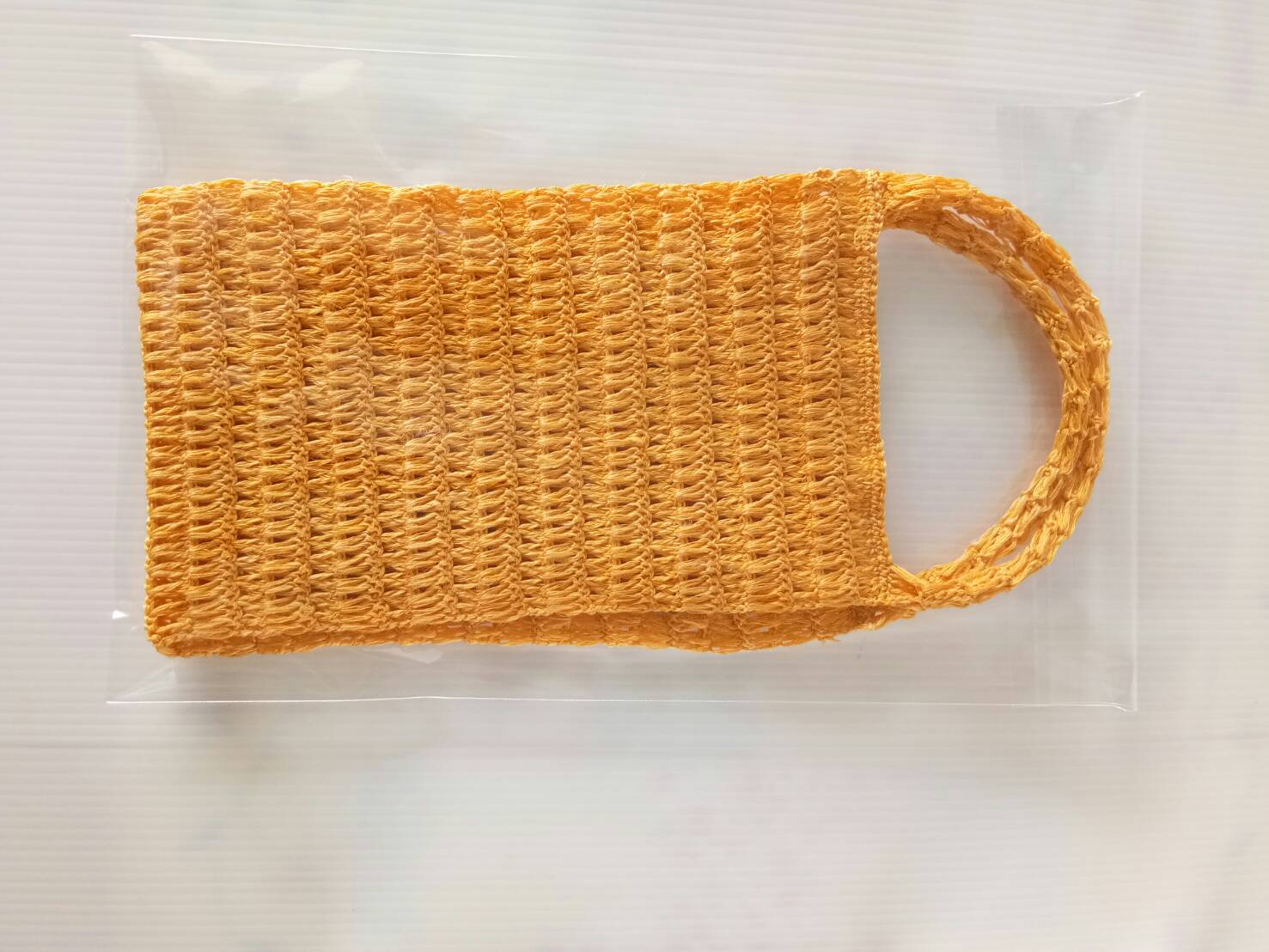 ใยไหมขัดผิว รักษ์ไหม SILK SCRUB