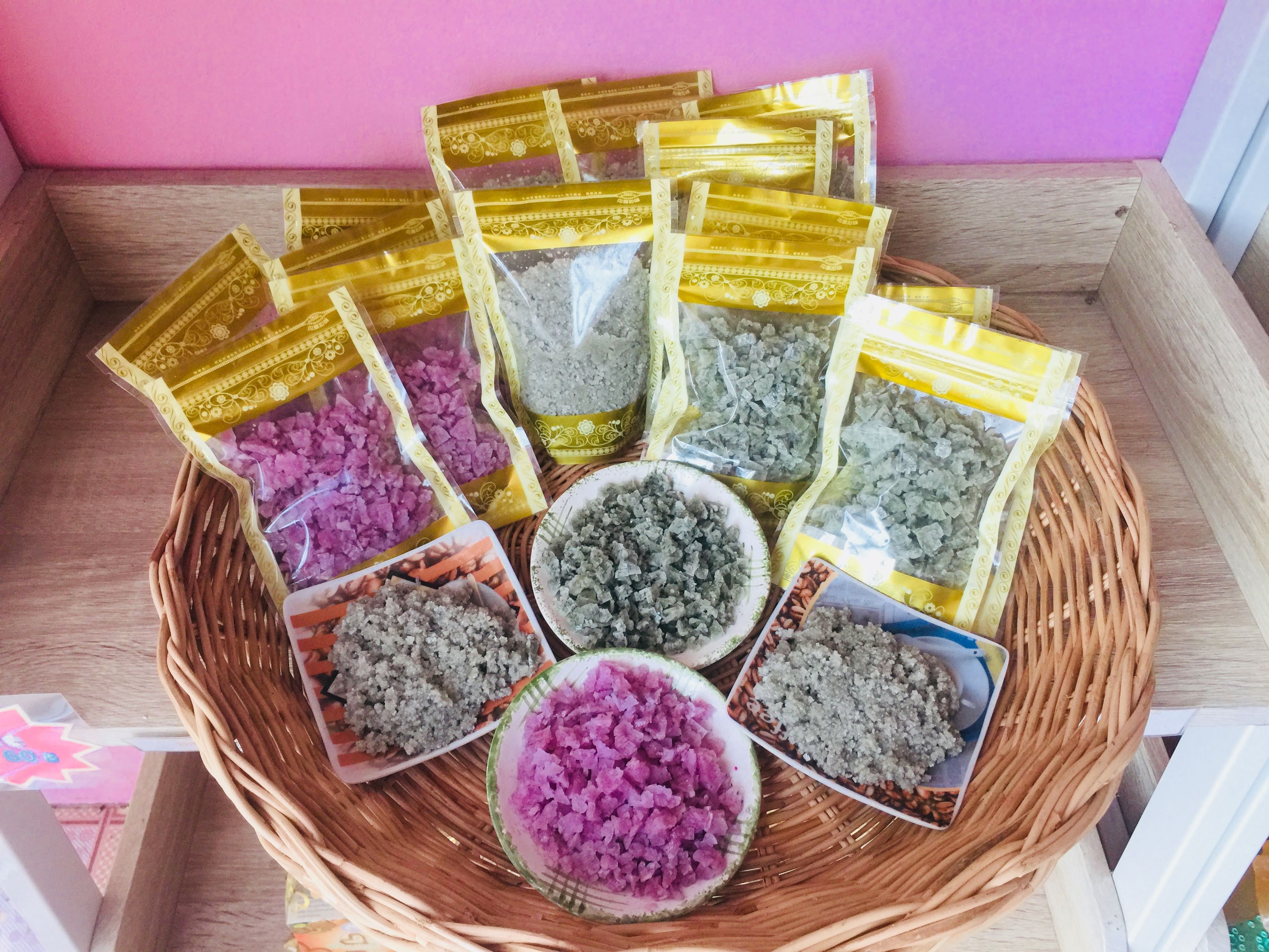 เกลือหอม (Aromatic Salt) : 50 g