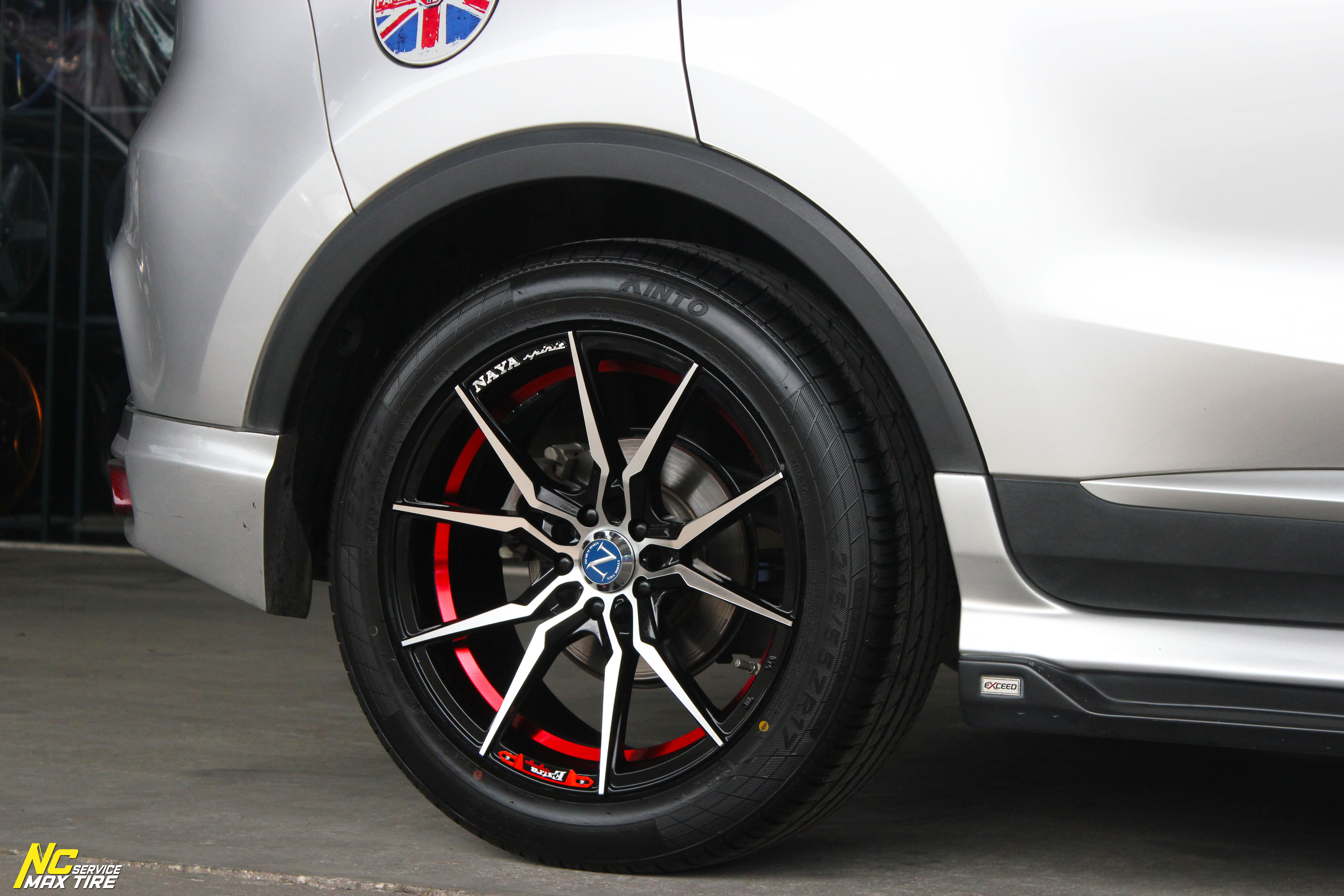 MG / ZS / ล้อแม็กขอบ17 / Cosmis / NAYA / Everest-2 Premium / 17X7.5 10H100/114.3 ET30 / ล้อแม็กสีหน้าเงาร่องดำท้องแดงกลึงตัวหนังสือ / ล้อแม็กสำหรับรถเก๋งซีดานทุกรุ่น / ล้อแม็กสวยๆ / NC