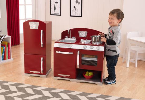 Kidkraft cranberry retro kitchen & refrigerator