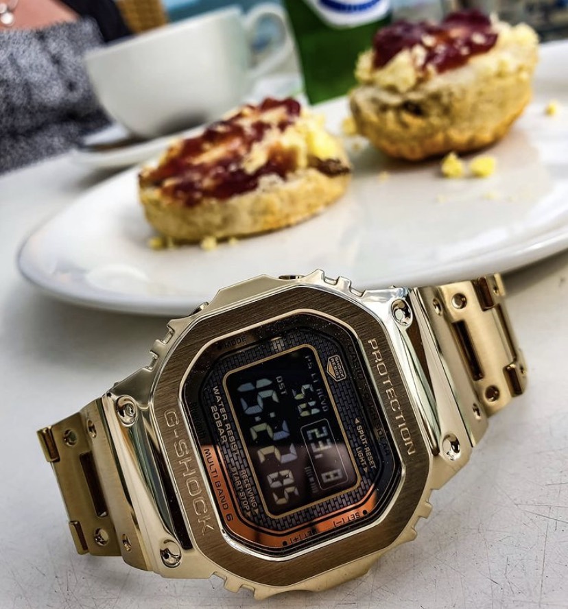 Full Metal Gold GMW-B5000GD-9 เซเลปใส่เยอะมาก