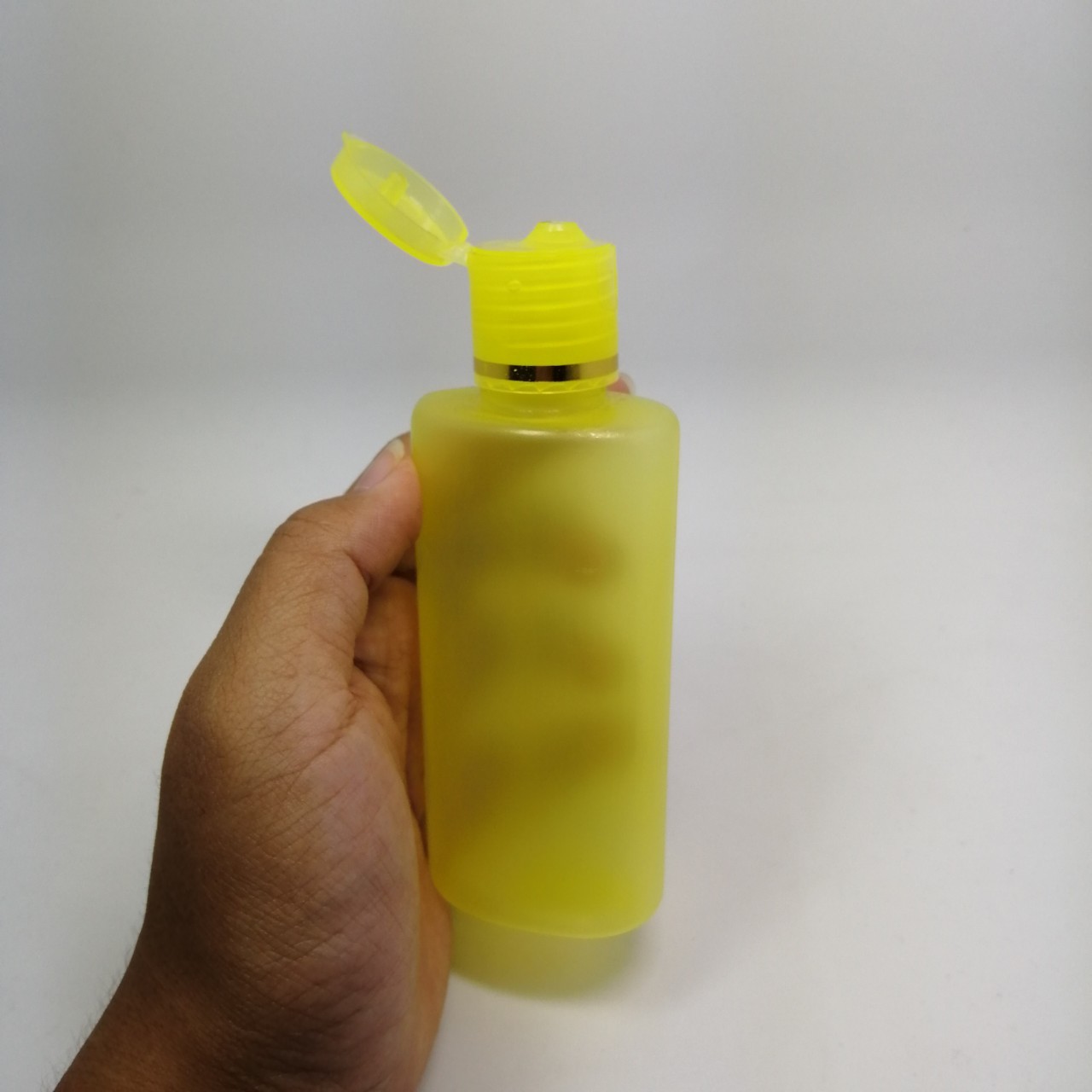 ขวดพลาสติก ขนาด120ml สีเหลือง ขวดch-120 ขวดใส่แชมพู ขวดใส่เจลแอลกอฮอล์ ของเหลวต่างๆ มีสต้อค พร้อมส่ง
