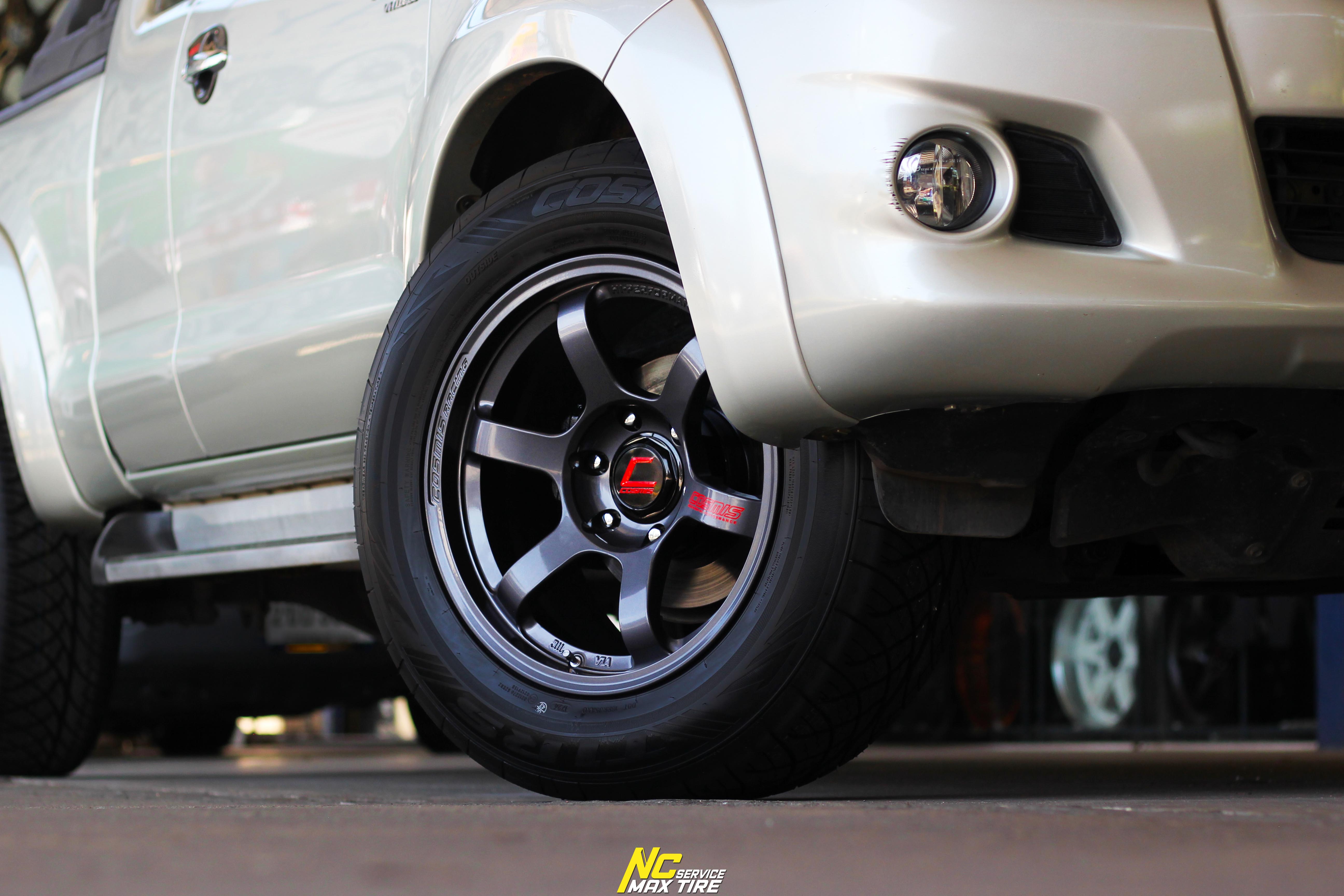 TOYOTA VIGO CHAMP / ล้อแม็กขอบ18 / Cosmis / RG-06SN / 18x9.0 6H139.7 ET0 / ล้อแม็กสีเทากัลเงาทั้งวงCNCหยอดตัวหนังสือแดงCNCตัวหนังสือที่ขอบ / T1RS / 265/60R18 / ล้อแม็กสำหรับรถกระบะ / ล้อแม็กสวยๆ / NCล้อแม็ก