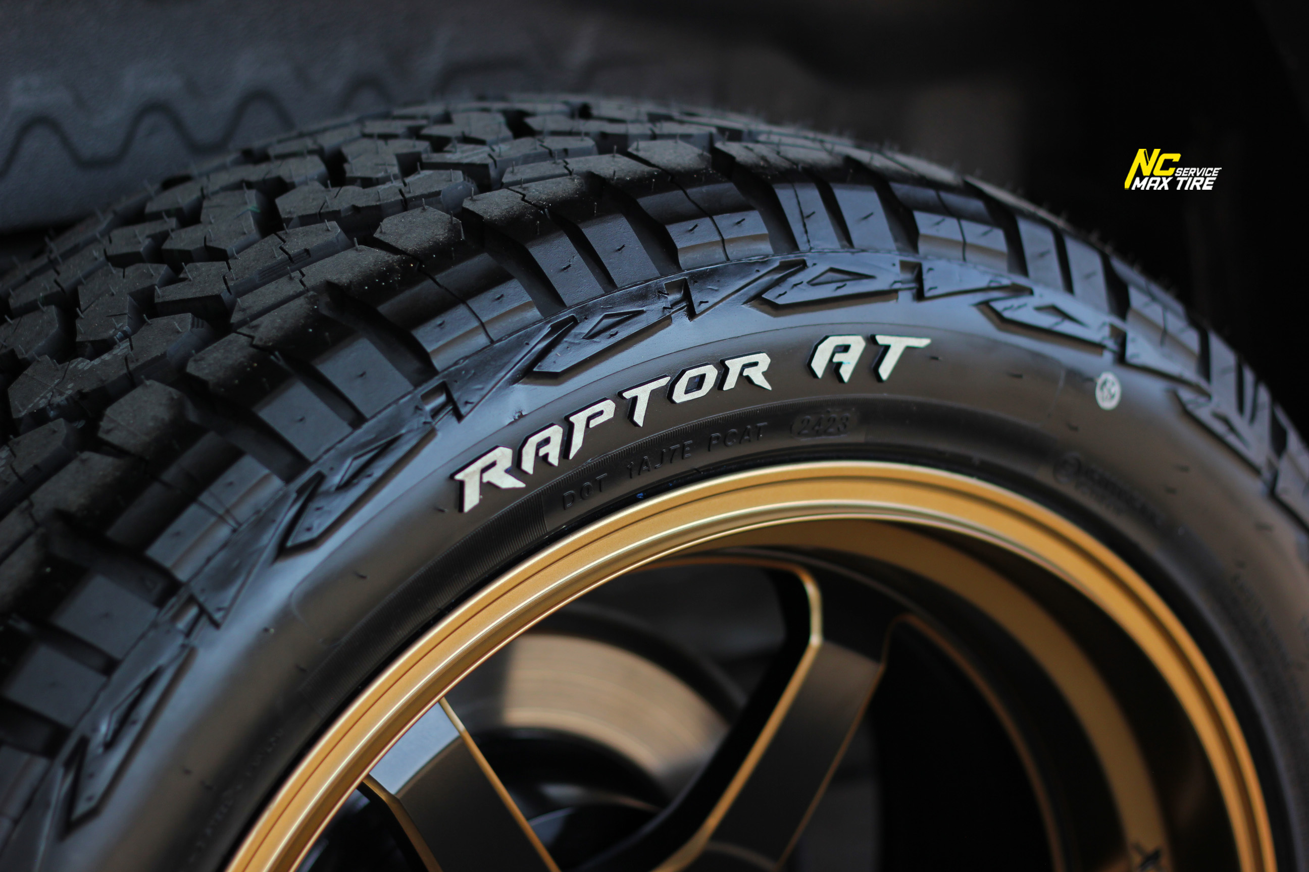 Mitsubishi Pajero Sport / ล้อแม็กขอบ20 / Cosmis / XT-006R / 20x9.5 6H139.7 ET5 / Raptor AT / 265/50R20 / SUV / PPV