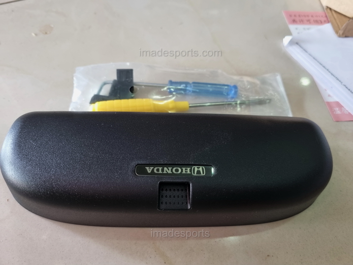 กล่องใส่แว่นตา Sport (Build IN)