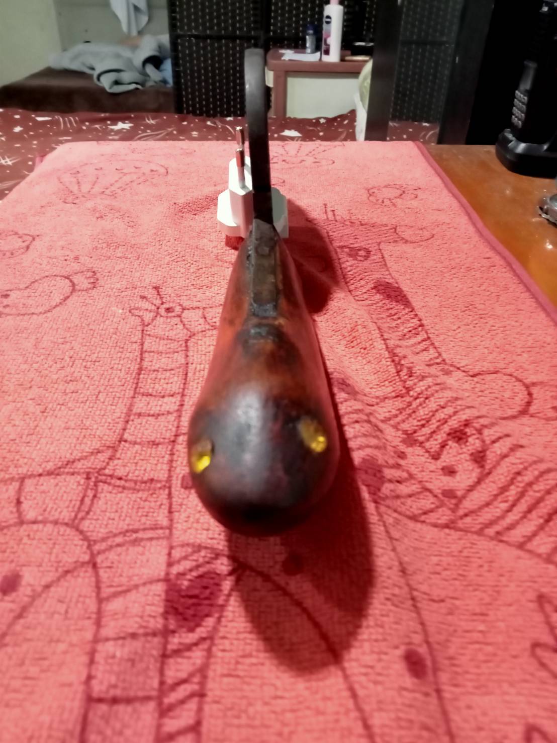 มีดหมอหลังเต่าหลวงพ่อผินะ วัดสนมลาว